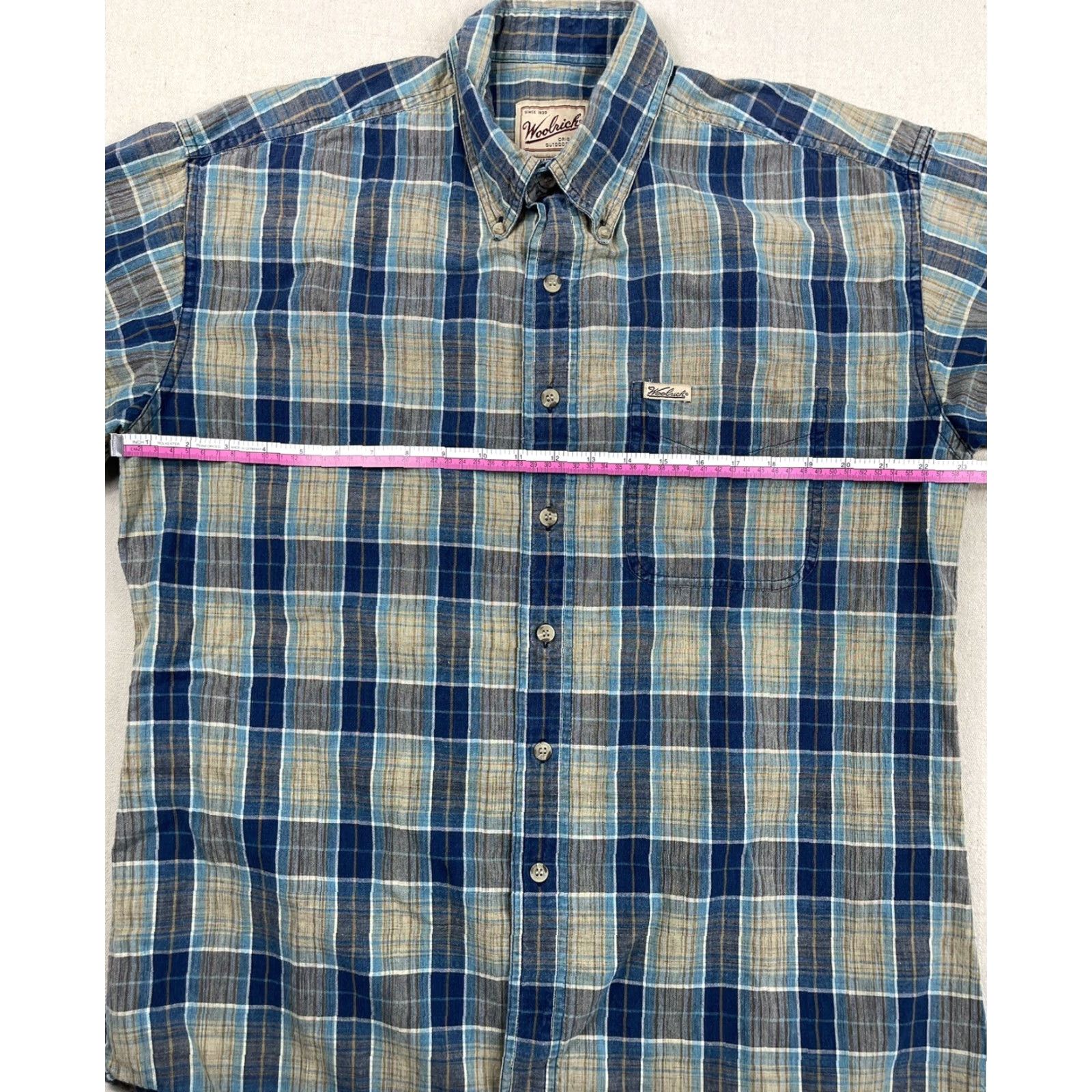 Vintage VINTAGE Woolrich Mens Shirt Plaid Button Down Short Sleeve Sz L Casual Fishing Hiking Size US L / EU 52-54 / 3 - 4 Thumbnail