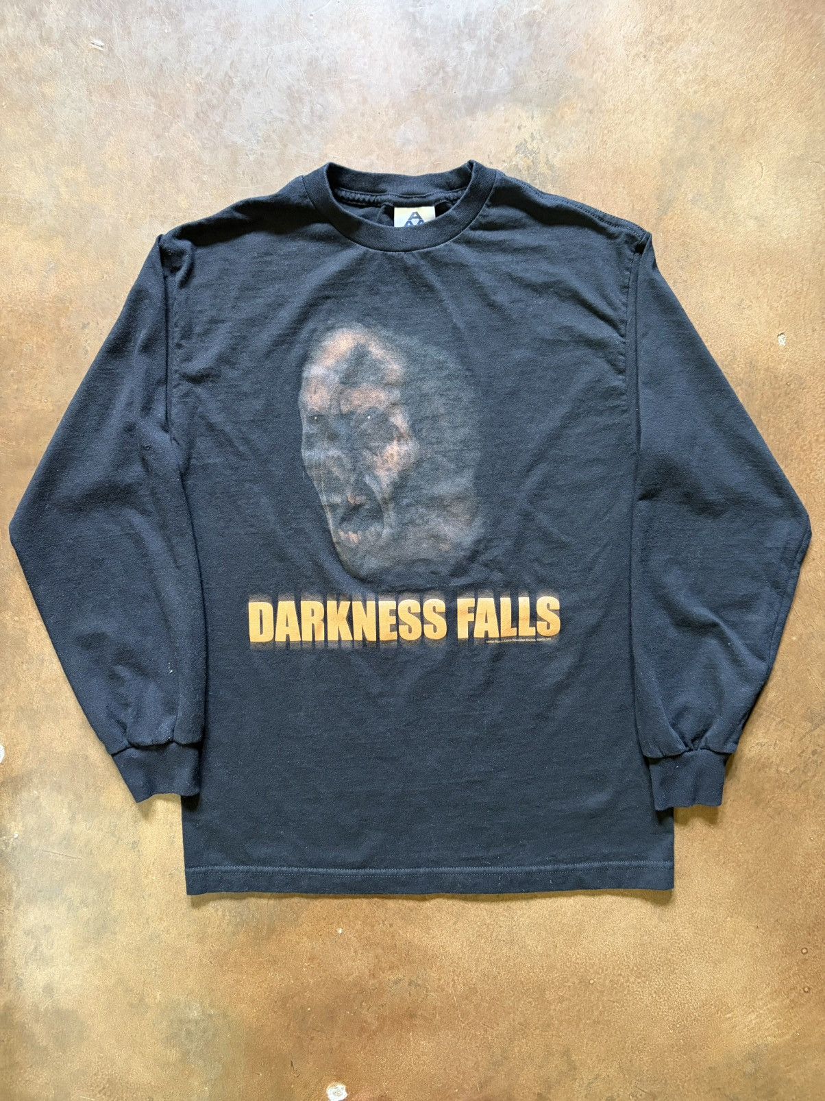 Vintage Vintage 2003 darkness falls promo tee size m Size US M / EU 48-50 / 2 - 1 Thumbnail