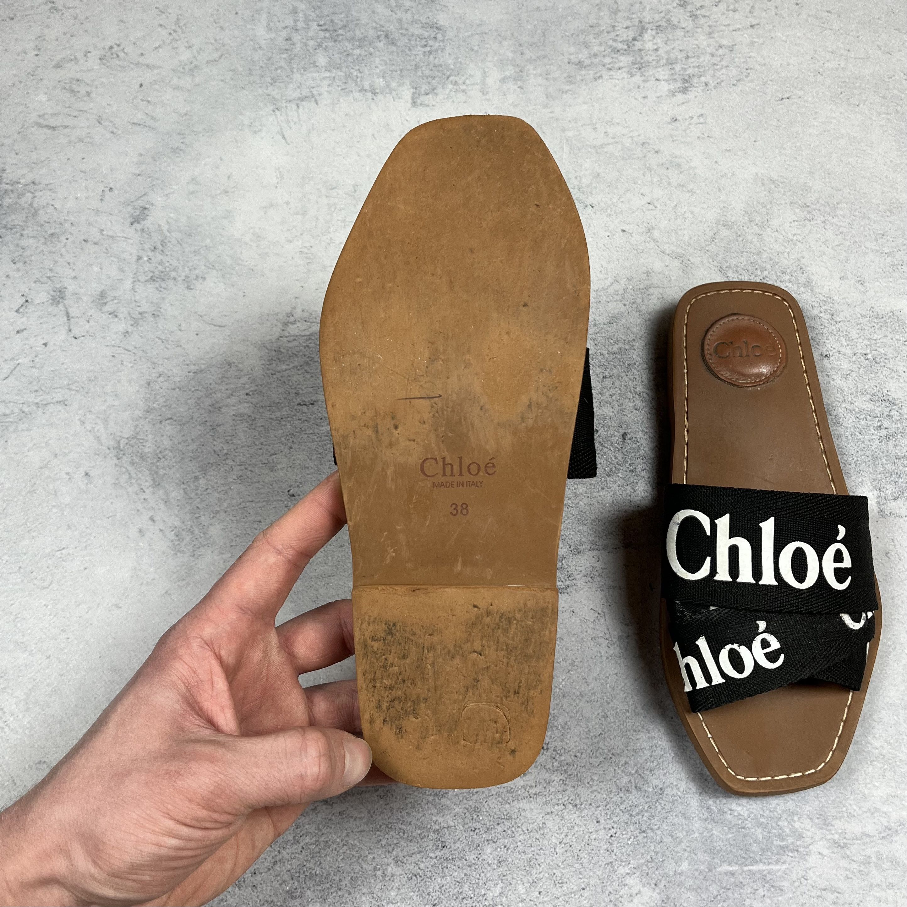 Chloe Ladies Chloe Woody Slide Flat Size 38 Size US 7.5 / IT 37.5 - 14 Thumbnail