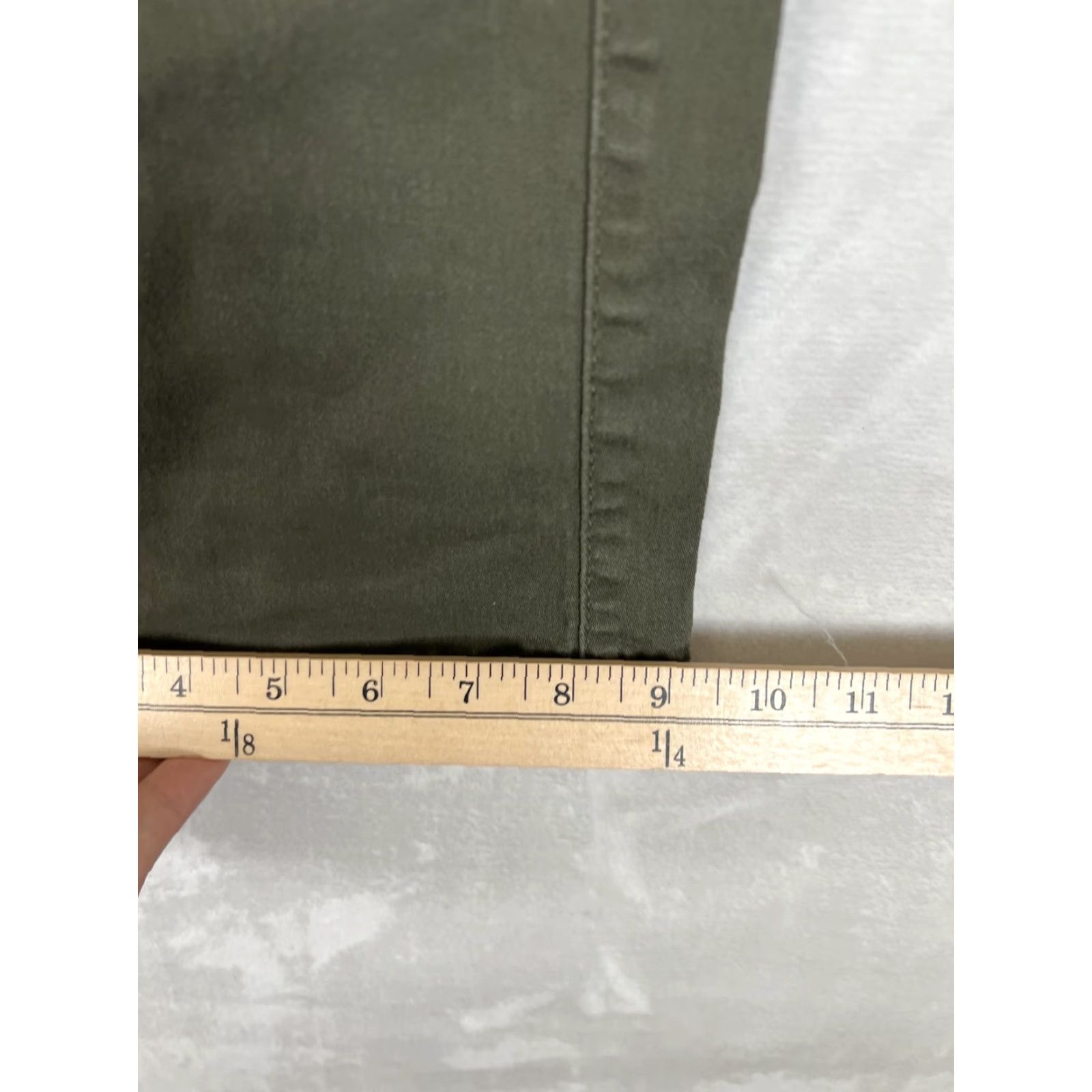 Hot Topic Hot Topic Juniors Cargo Pants Green Twill Straight Leg Pockets 3 Casual Utility Jeans Size 26" / US 2 / IT 38 - 3 Thumbnail