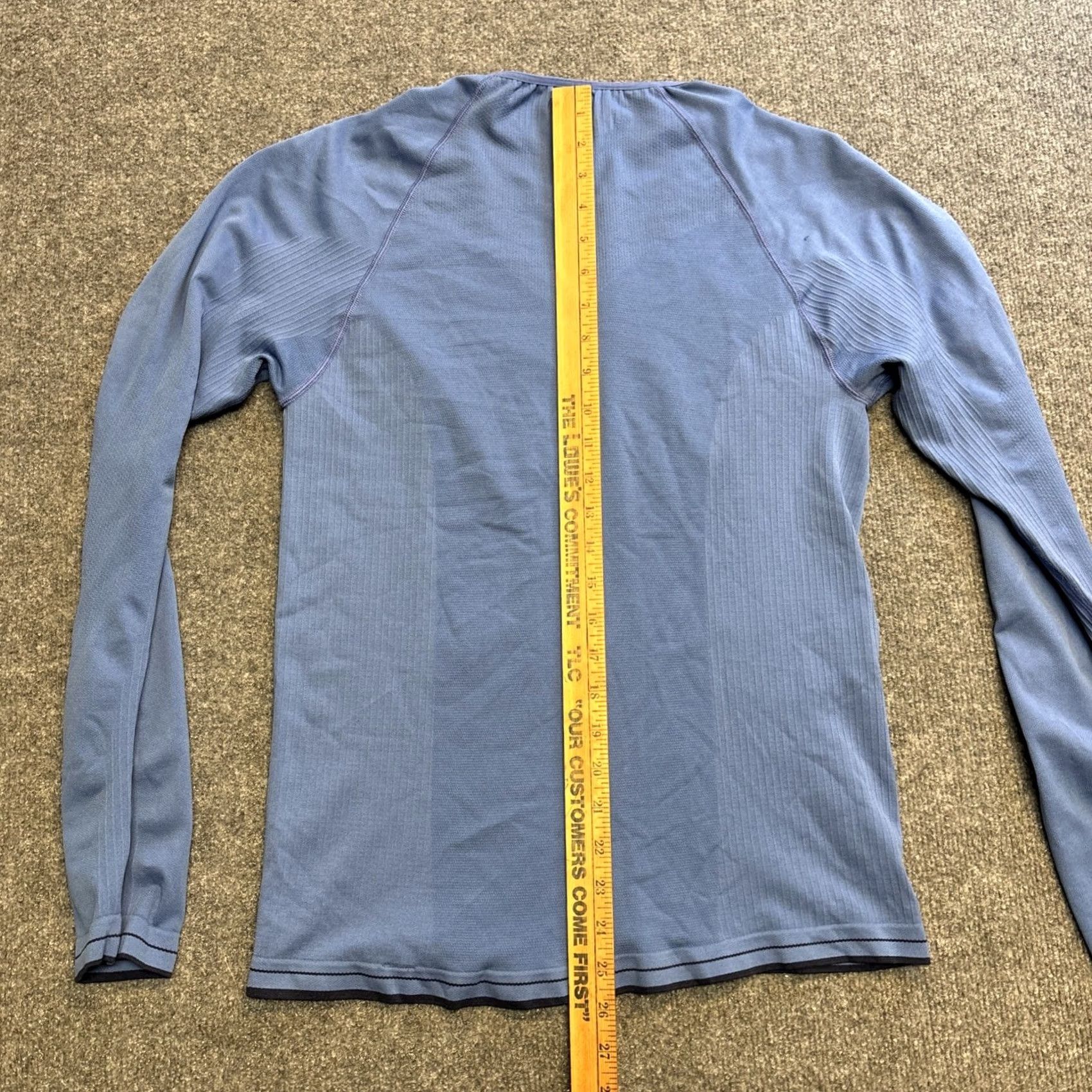 Patagonia Patagonia Capilene Long Sleeve Base Layer Women’s XL Light Blue Shirt Womens XL Light Blue Size XL / US 12-14 / IT 48-50 - 5 Thumbnail