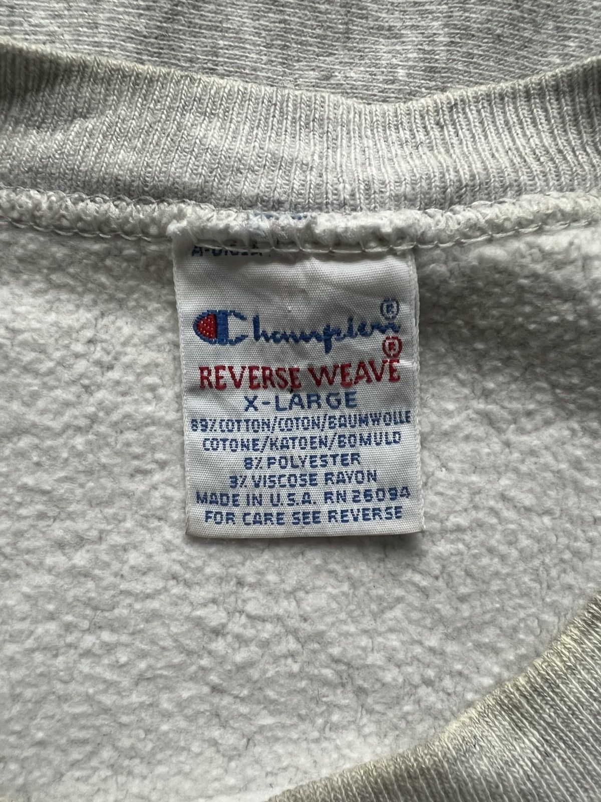 Champion VERY RARE VINTAGE SWEATSHIRTS CHAMPION REVERSE WEAVE Size US XL / EU 56 / 4 - 3 Thumbnail