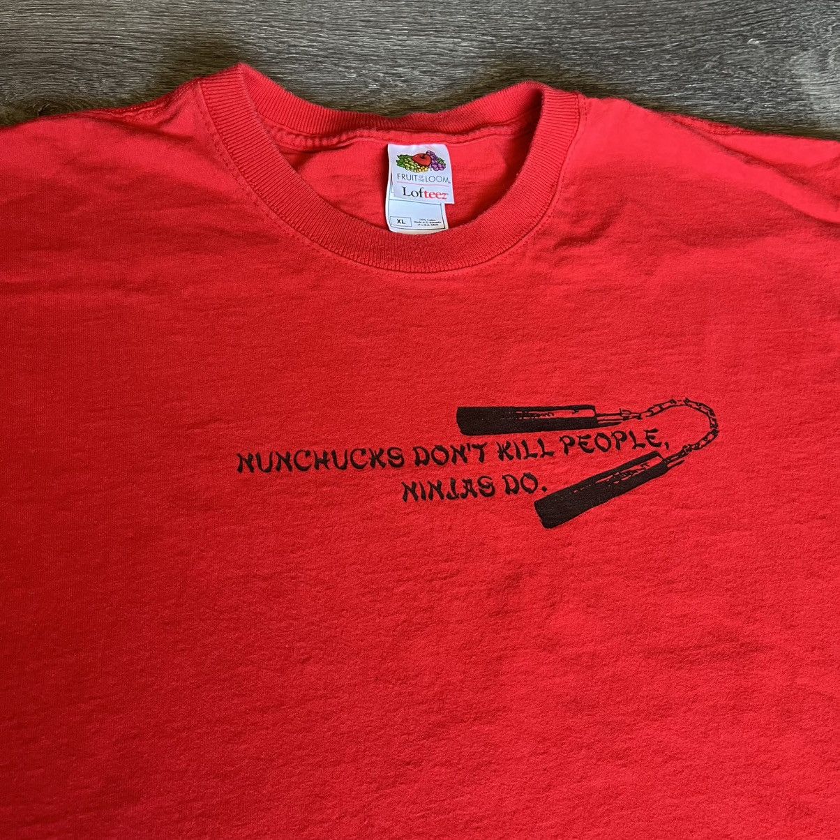 Vintage Vintage 2000s Nunchucks Dont Kill People Ninjas Do Humor Tee Size US XL / EU 56 / 4 - 1 Thumbnail