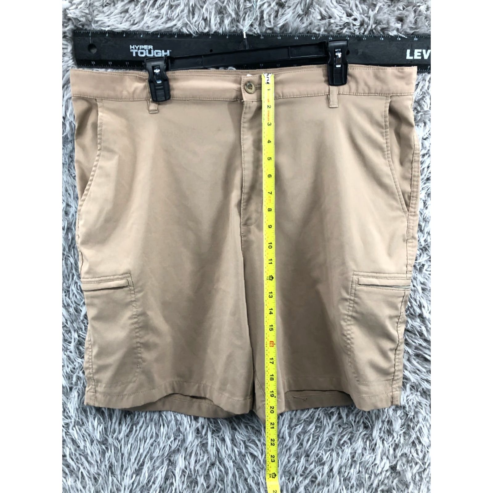 Chaps Chaps Mens Golf Shorts Cargo 5-Pocket Beige Medium Wash Regular 40 in Belt Loops Mid Rise 9 In Inseam Cotton Blend Logo Size US 40 / EU 56 - 3 Thumbnail
