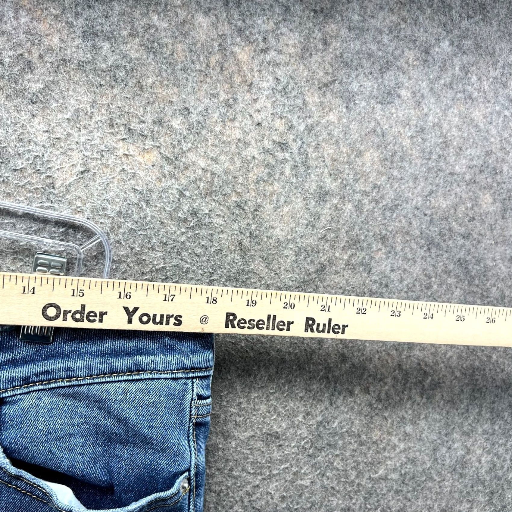Levi's Levi's 711 Jeans Womens 32 Blue Denim Skinny Distressed Light Wash Cotton Denim Jeans Woman Regular Size 32 Womens Size 24" / US 00 / IT 34 - 4 Thumbnail