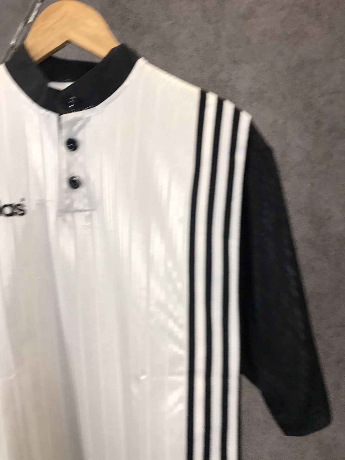Adidas Adidas vintage sportswear tee Size US M / EU 48-50 / 2 - 2 Thumbnail