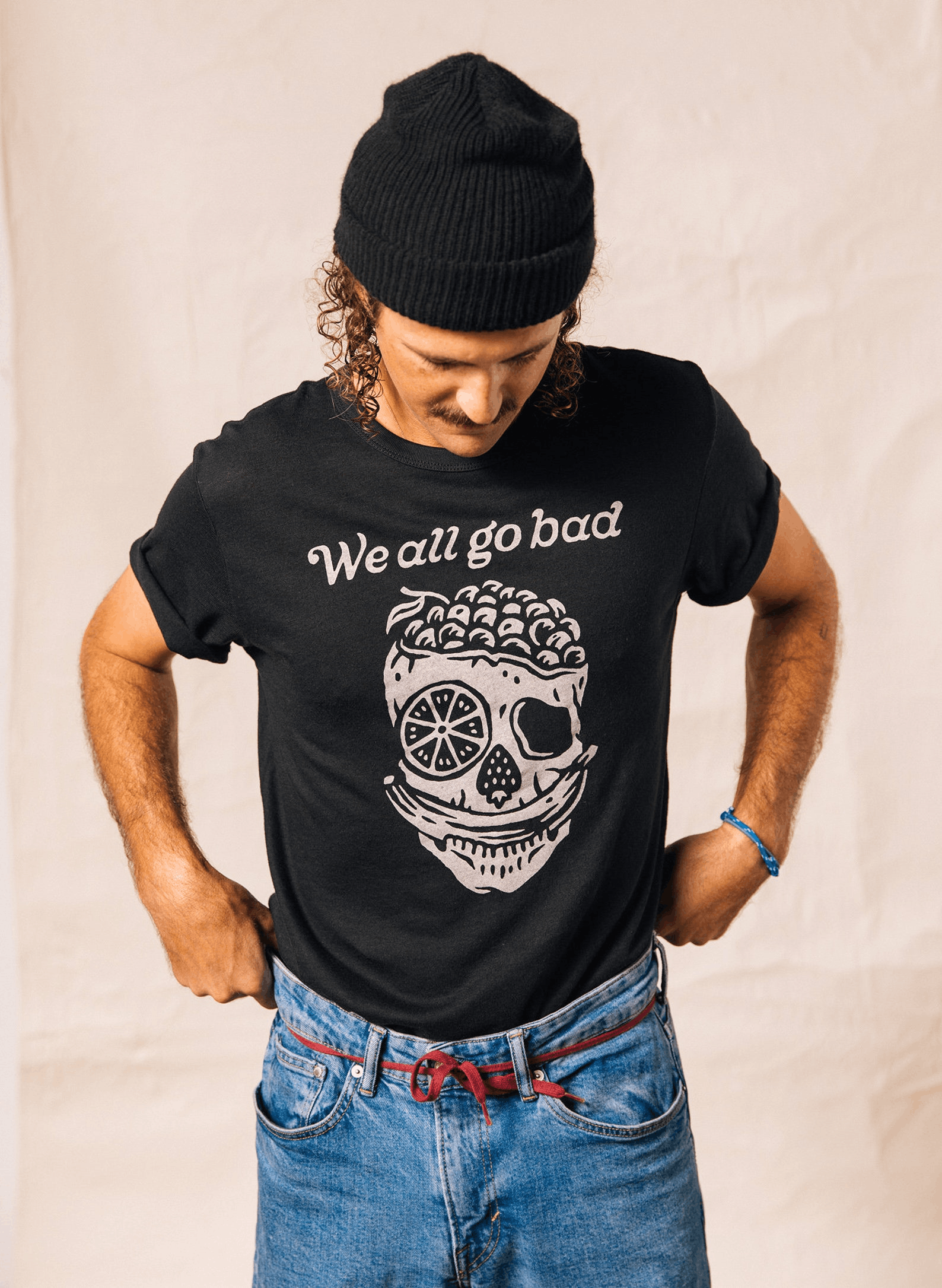 Designer × Vintage We All Go Bad T-Shirt – Funny Expired Fruit Graphic Tee Size US M / EU 48-50 / 2 - 3 Thumbnail