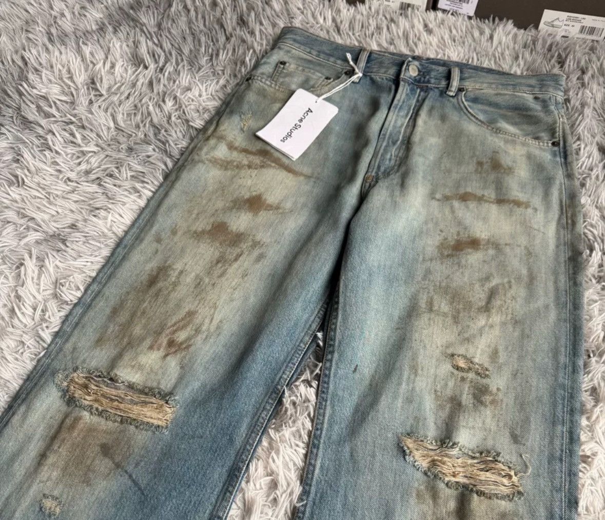 Acne Studios Acne Studios 2021M Mud dyed distressed jeans 2412-Nextarrow Size US 31 - 5 Thumbnail