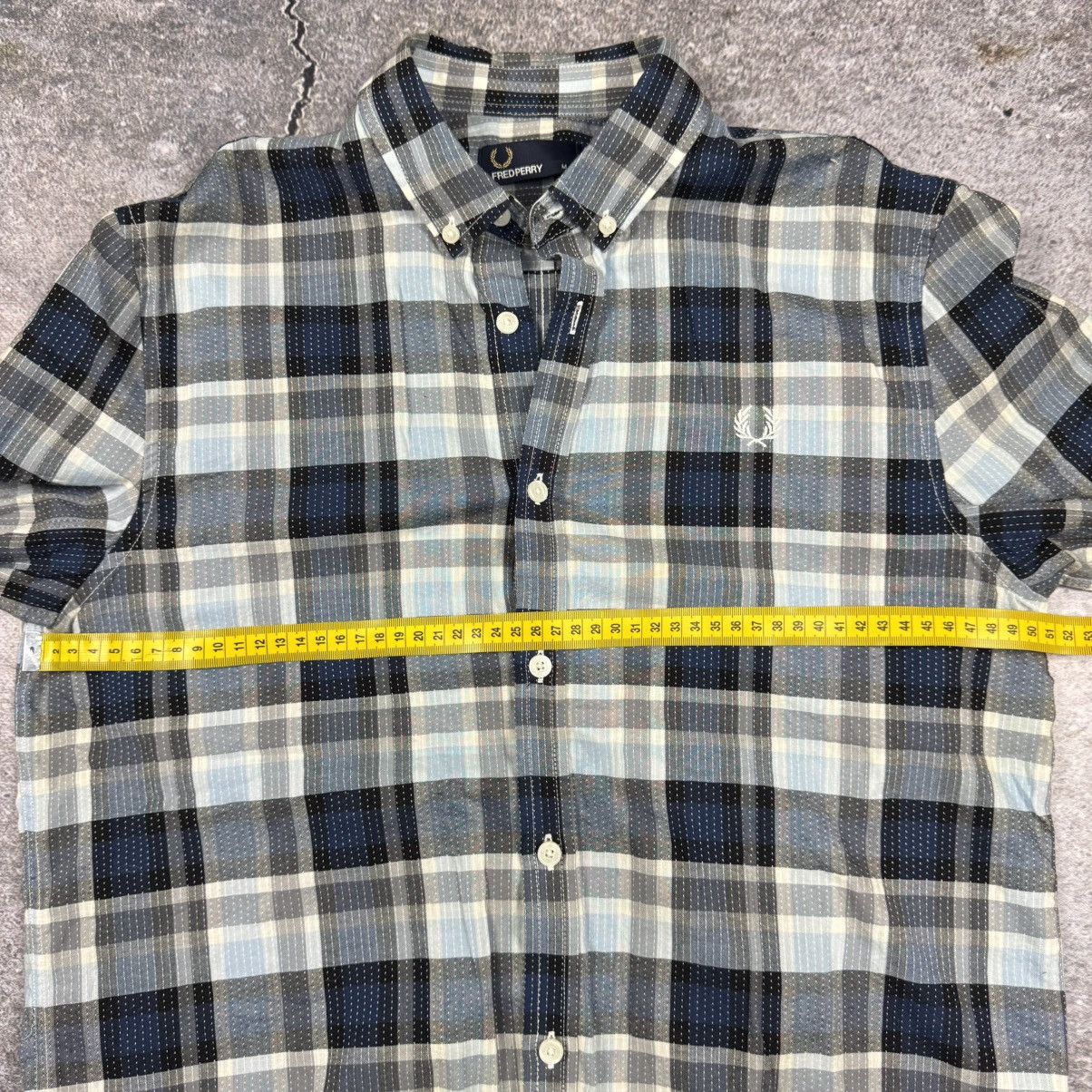 Fred Perry Fred Perry Men's Plaid Button-Down Shirt - Size M -Blue/Grey Size US M / EU 48-50 / 2 - 5 Thumbnail