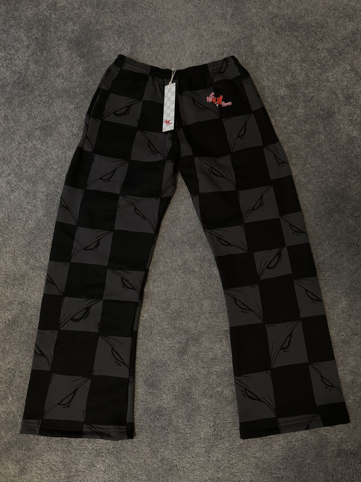Matty Boy Matty Boy NYC Exclusive “99 EYES” Sweatpant Size US 32 / EU 48 - 1 Thumbnail