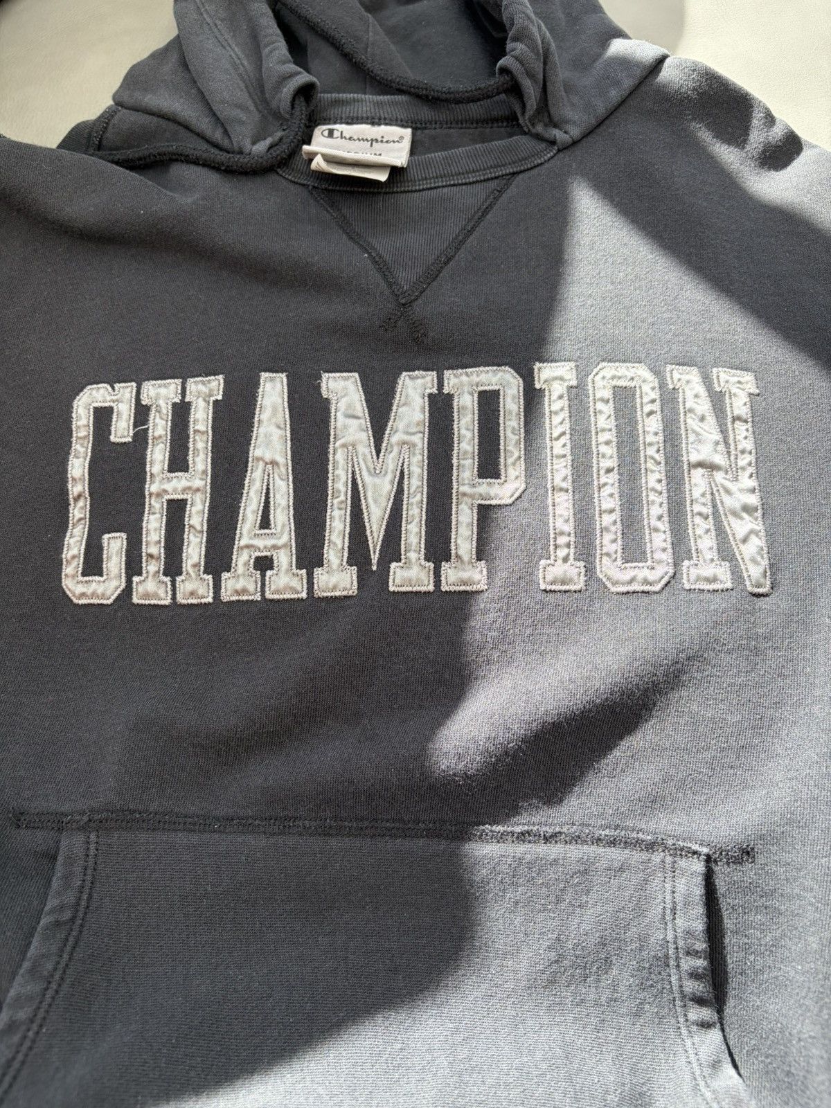 Champion Mid weight hoodie. Like new condition Size M / US 6-8 / IT 42-44 - 2 Thumbnail