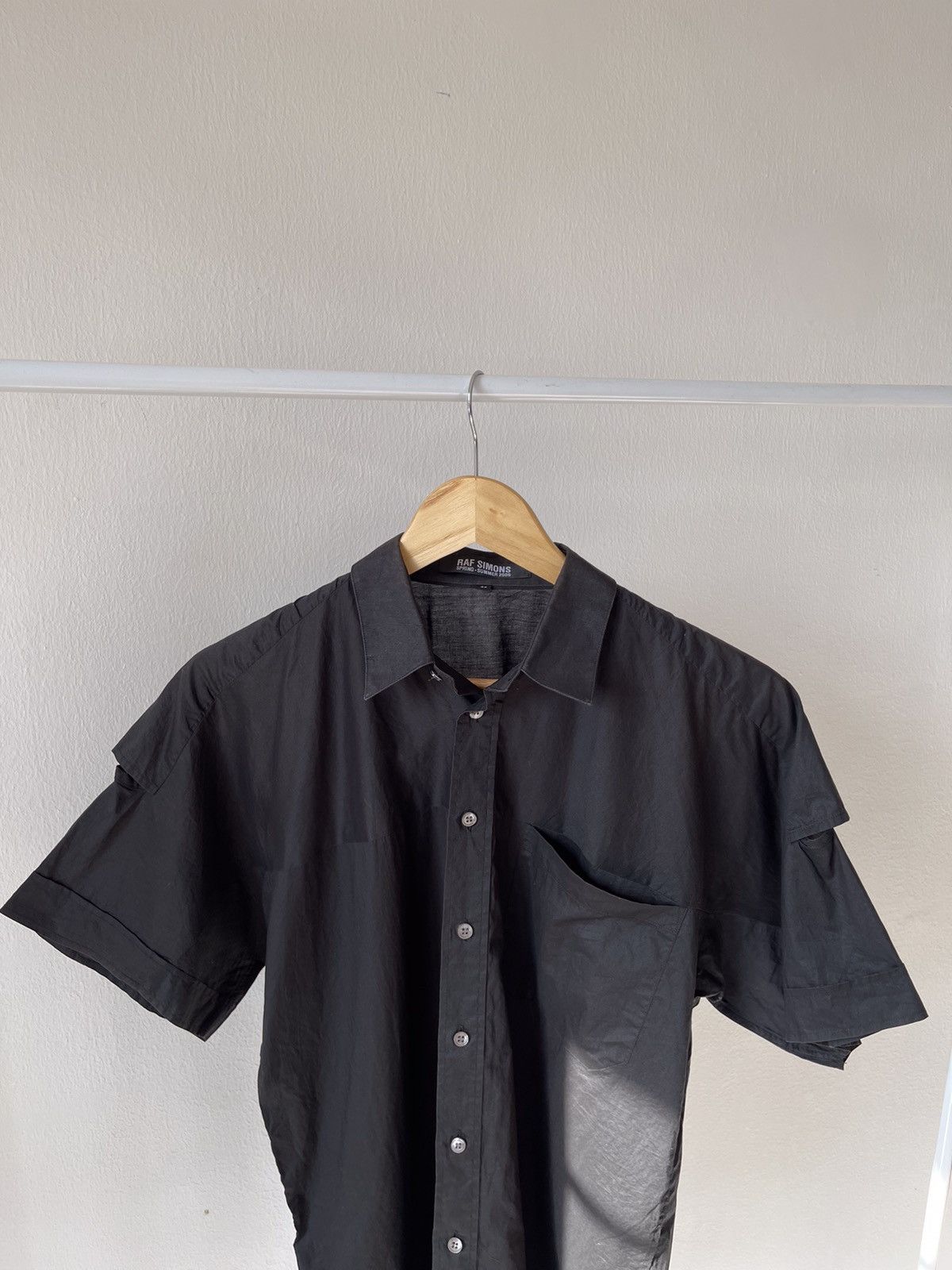Raf Simons S/S 2006 Raf Simons ‘Icarus Surgit’ Shirt Size US S / EU 44-46 / 1 - 4 Thumbnail