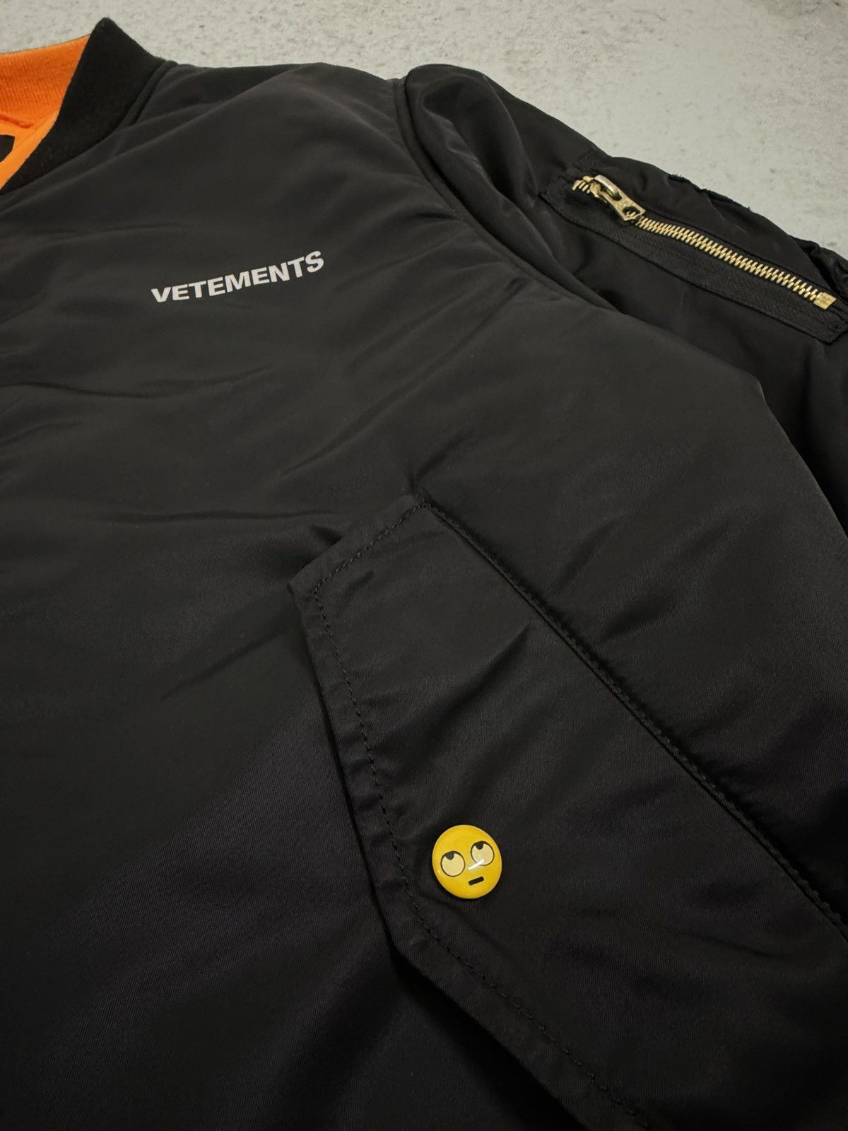 Alpha Industries × Vetements Vetements x Alpha Industries Reversible Bomber Jacket Size US XS / EU 42 / 0 - 8 Thumbnail