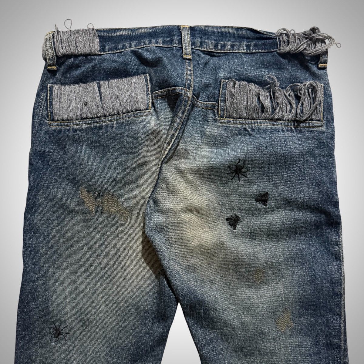 Undercover Undercover AW06 “But Beautiful V / GuruGuru” Bug Denim Size 29" - 6 Thumbnail