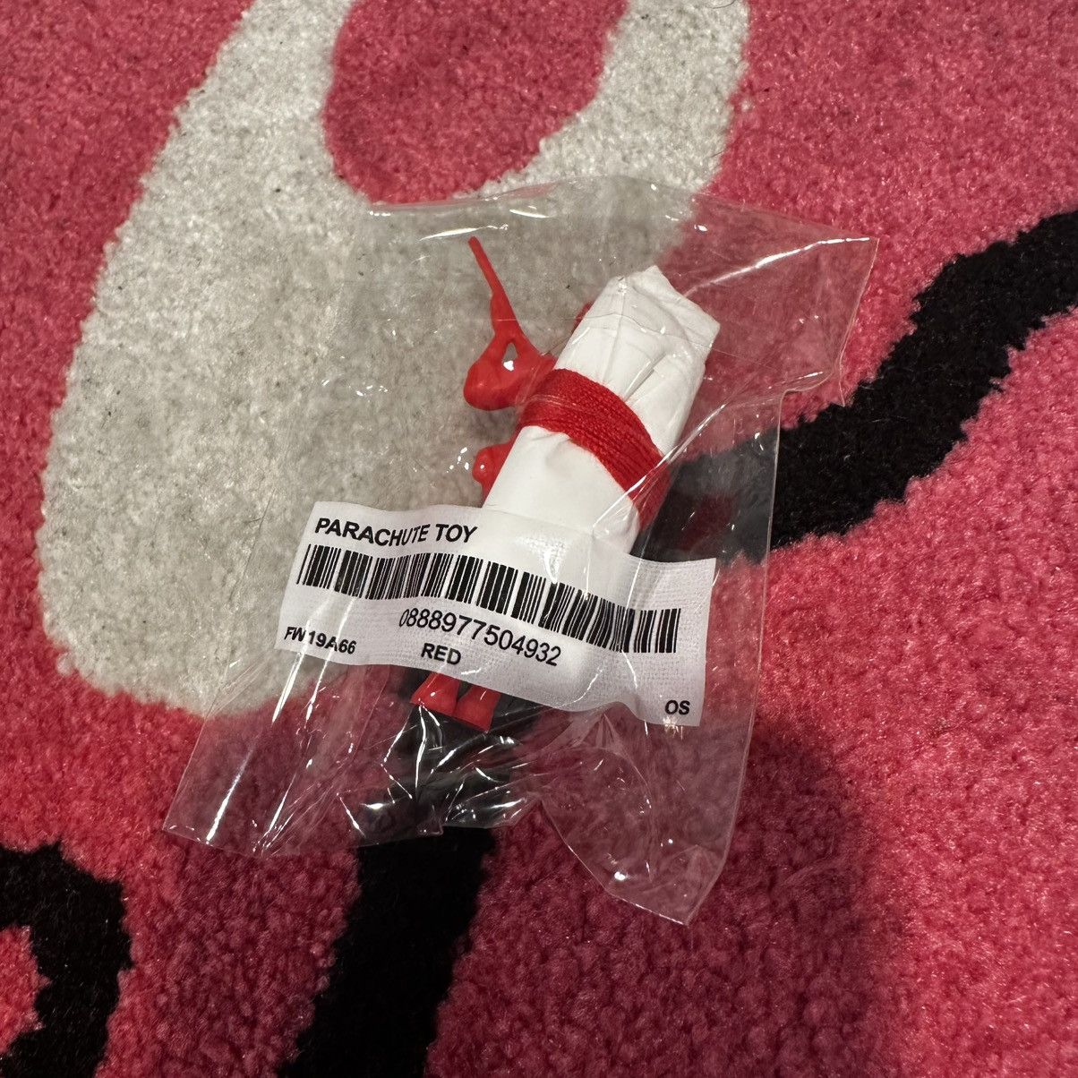 Supreme Supreme FW19 Parachute Soldier Trooper Toy Size ONE SIZE - 2 Thumbnail