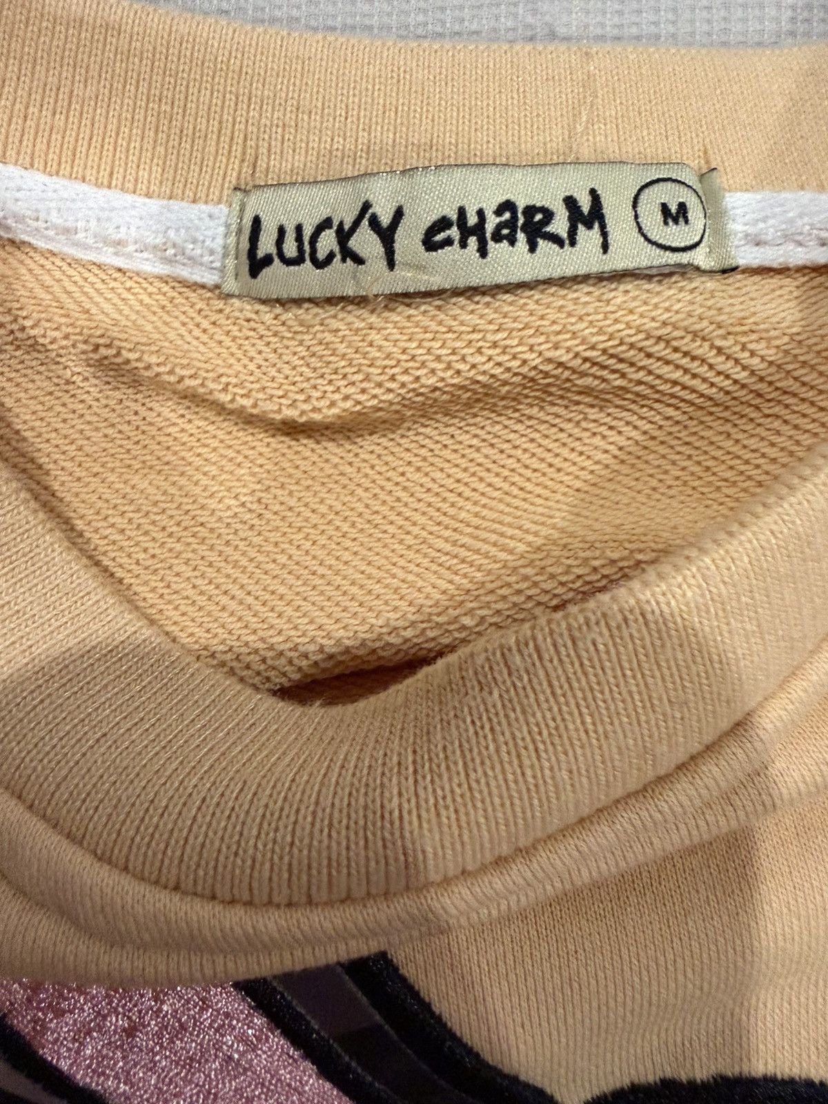 Other Lucky Charm Voodoo bunny Yellow crewneck Size US M / EU 48-50 / 2 - 4 Thumbnail