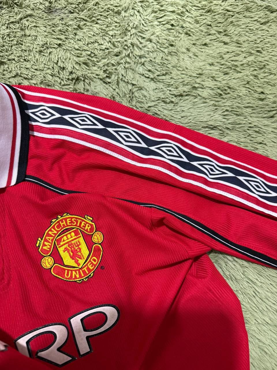 Umbro Manchester United Umbro Jersey LS 1998–2000 Size US XS / EU 42 / 0 - 11 Thumbnail