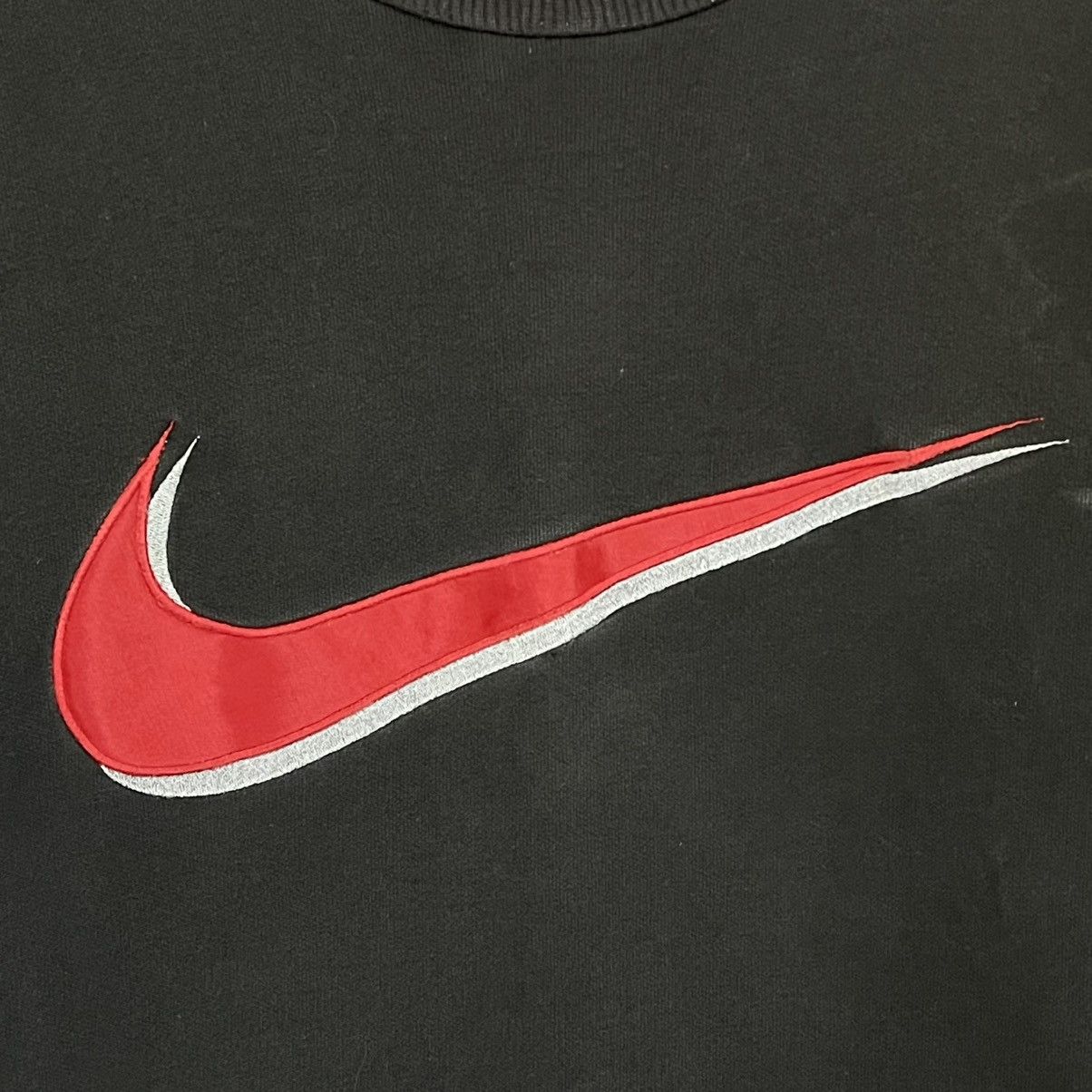 Vintage Vintage 90s Nike Swoosh Crewneck Sweatshirt Size US L / EU 52-54 / 3 - 5 Thumbnail