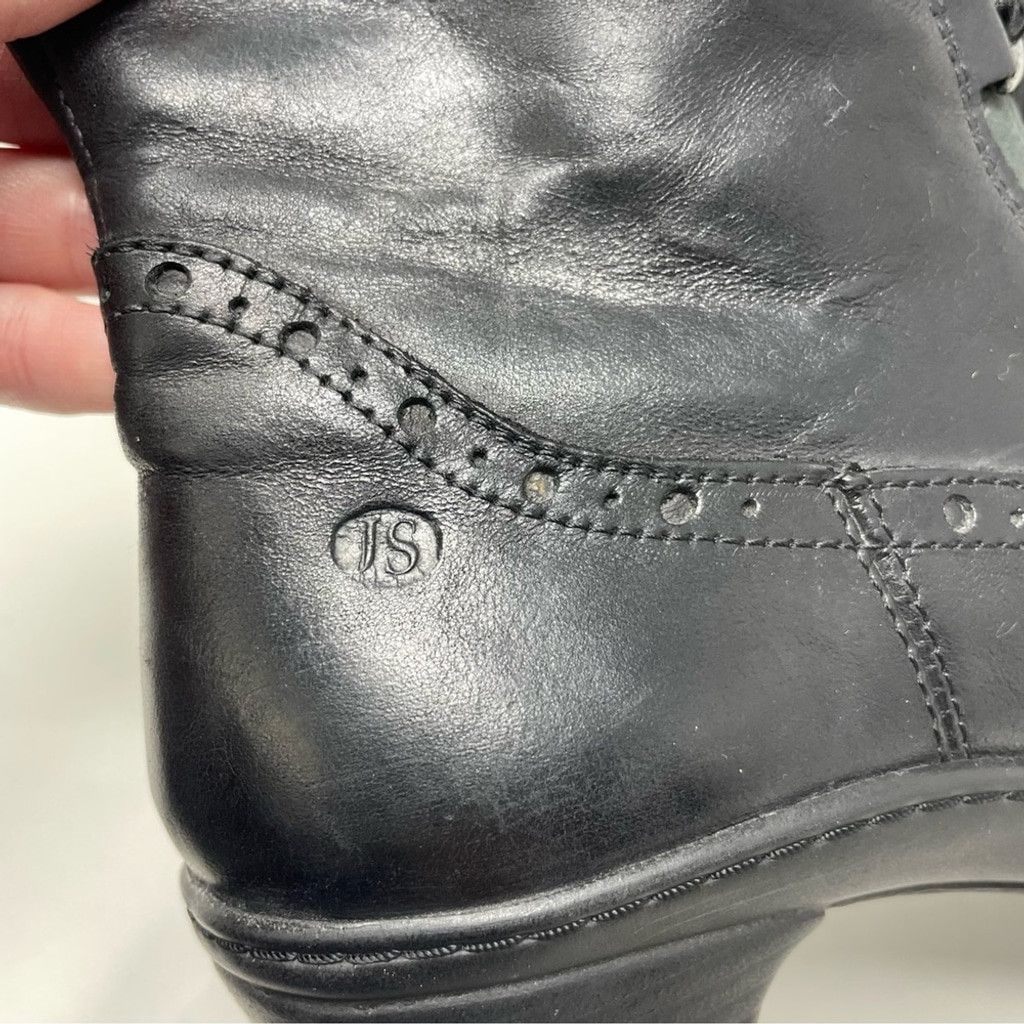 JOSEF SEIBAL Josef Seibel Vivien Black Leather Victorian Boots Size 37 Size US 7 / IT 37 - 7 Thumbnail