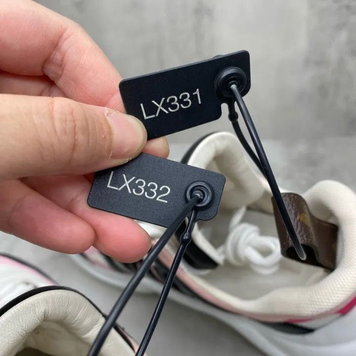 Louis Vuitton Louis Vuitton Archlight Low Top Sneakers for Women -2508 Size US 9.5 / IT 39.5 - 7 Thumbnail