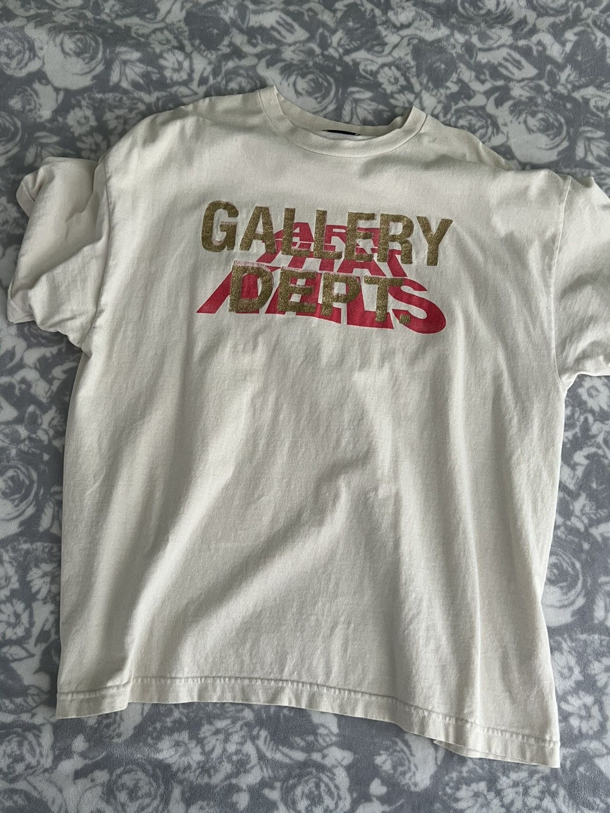 image of Gallery Dept X Art That Kills Tee in Beige, Men's (Size XL)