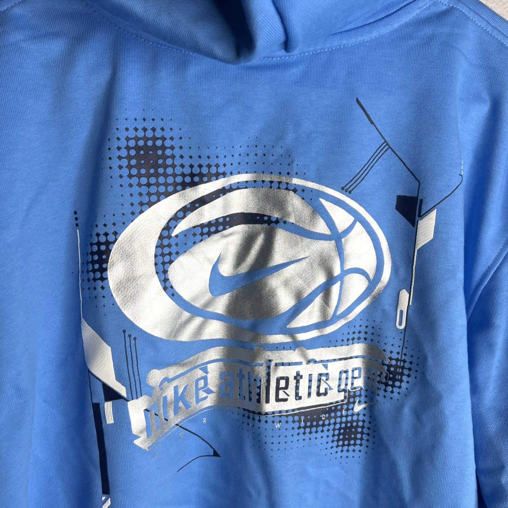 Nike VINTAGE Nike Dri-Fit Standard Issue Hoodie Men XL Blue Silver Basketball NWOT Size US XL / EU 56 / 4 - 6 Thumbnail