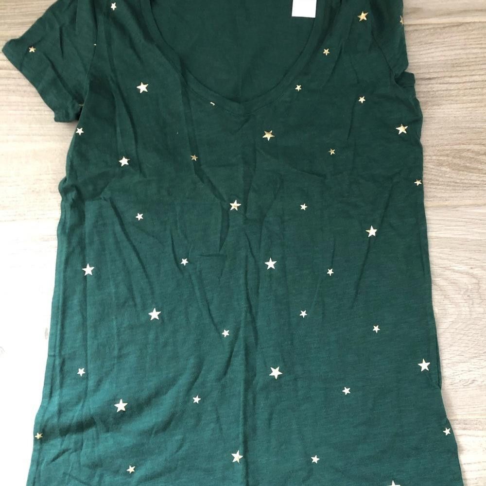 Designer Festive Green V-Neck T-Shirt with Gold Star Print Size S / US 4 / IT 40 - 2 Thumbnail
