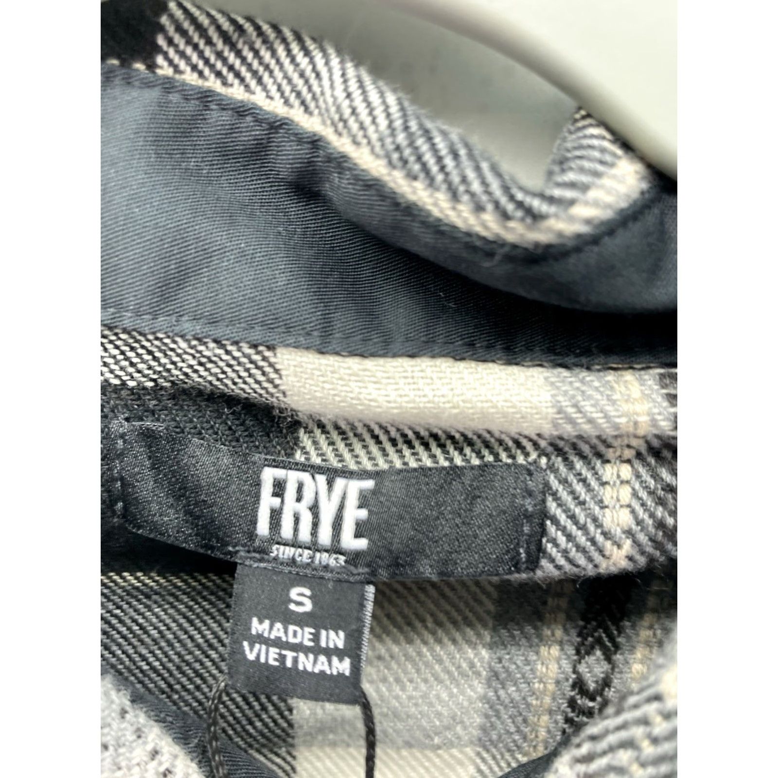 Frye Frye Jacquard Flannel Shirt Men Size S Black Plaid Long Sleeve Button-Up NWT Size US S / EU 44-46 / 1 - 7 Thumbnail