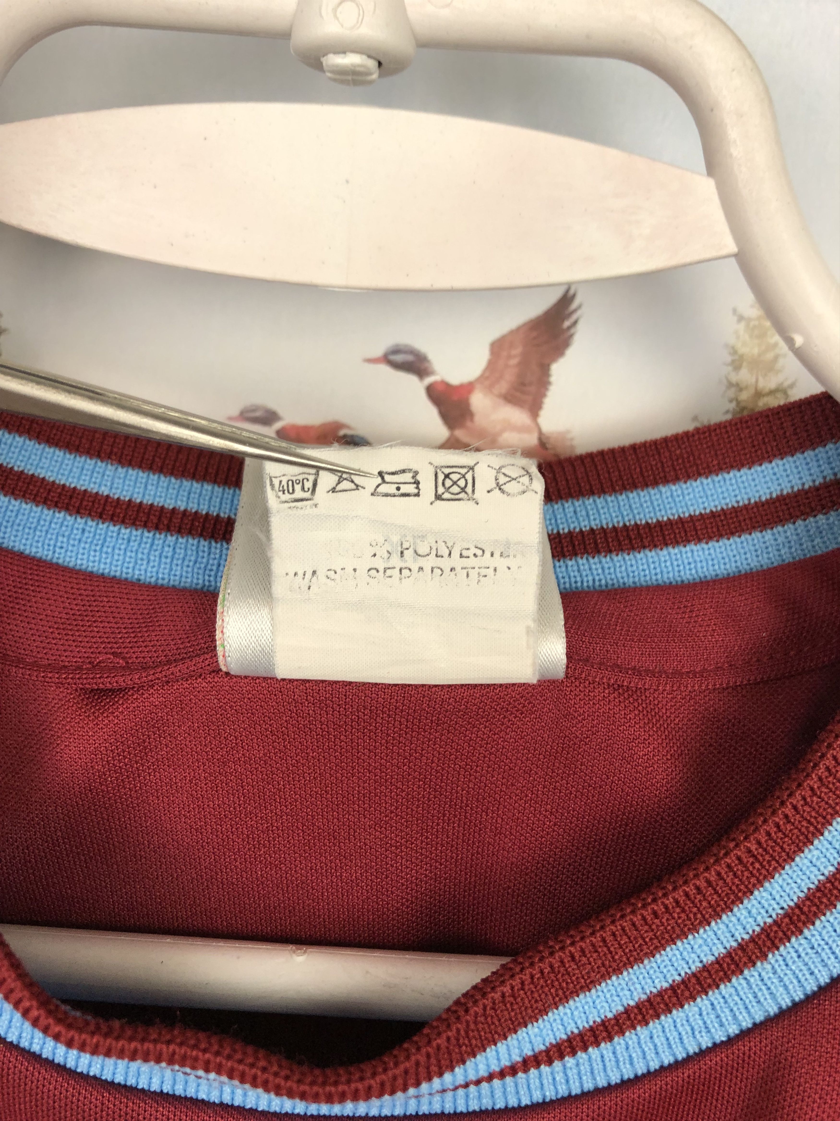 Vintage Burnley football shirt 2001 Soccer Jersey Mens Trikot Sport Size US XL / EU 56 / 4 - 8 Thumbnail