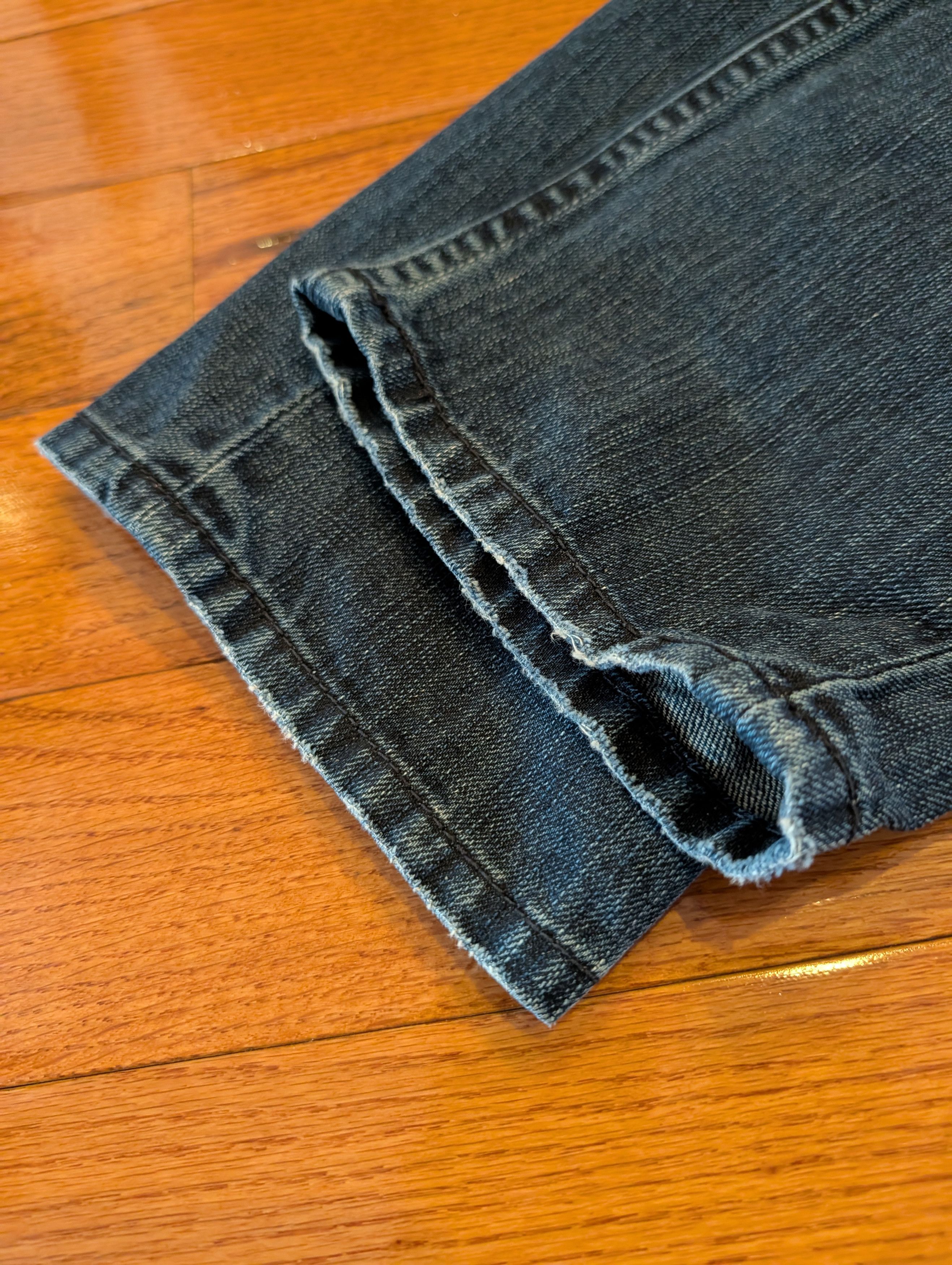 Levi's Levi's 511 Mens Skinny Fit Dark Wash Jeans 32x30 Fading Size US 32 / EU 48 - 4 Thumbnail