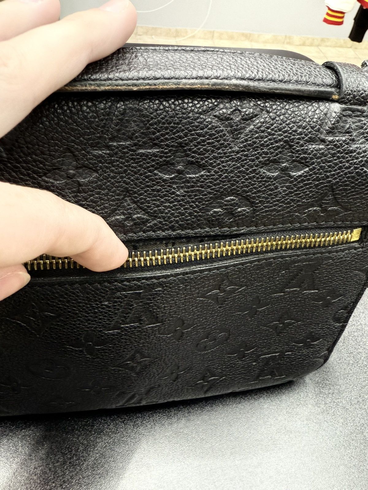Louis Vuitton Authentic Louis Vuitton Pochette Métis Shoulder Bag Black Size ONE SIZE - 21 Thumbnail