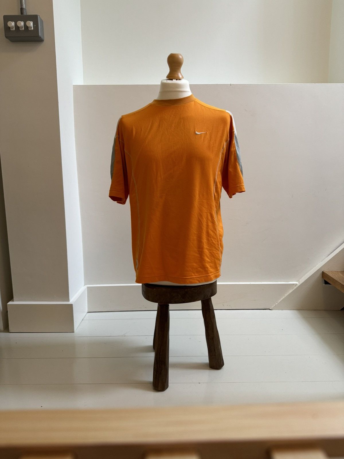 Nike × Vintage Vintage 90s y2k Nike Rare Orange Running Tee Size US M / EU 48-50 / 2 - 3 Thumbnail