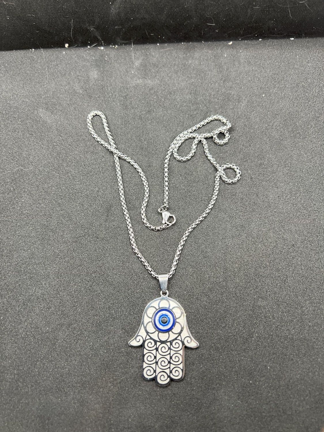 Designer Hamsa evil eye hand silver chain necklace Size ONE SIZE - 4 Thumbnail