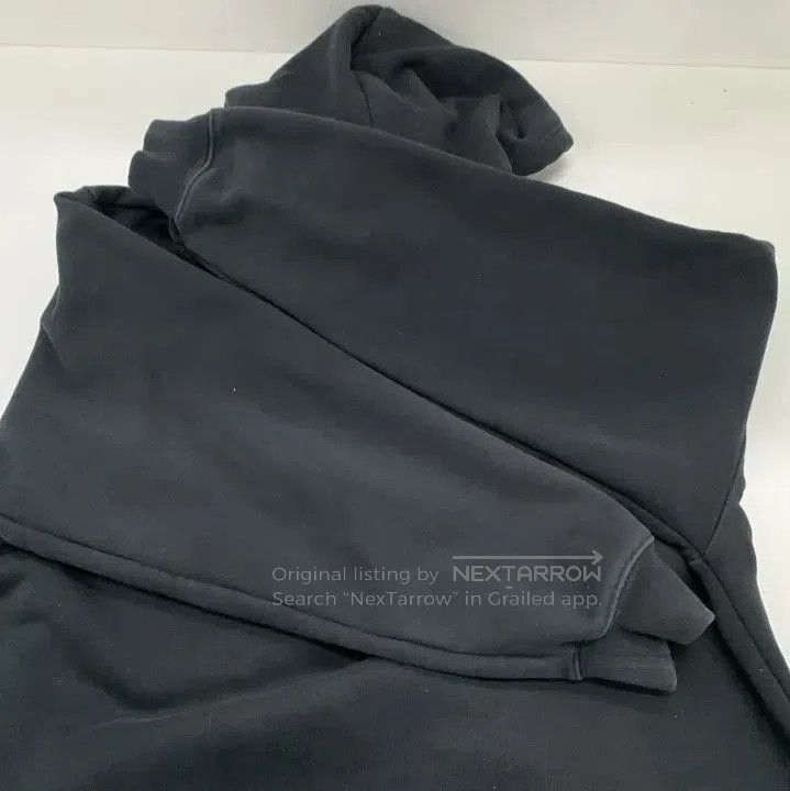 Balenciaga Balenciaga Black Logo Print Hoodie for Unisex. Size US XS / EU 42 / 0 - 9 Thumbnail