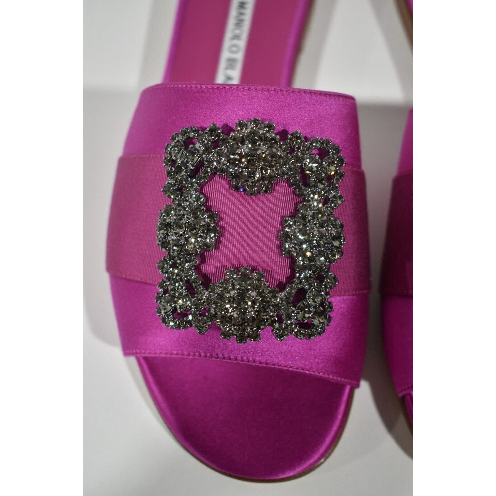 Manolo Blahnik Manolo Blahnik Martamod Hangisi Crystal Buckle Pink Satin Size US 7.5 / IT 37.5 - 9 Thumbnail