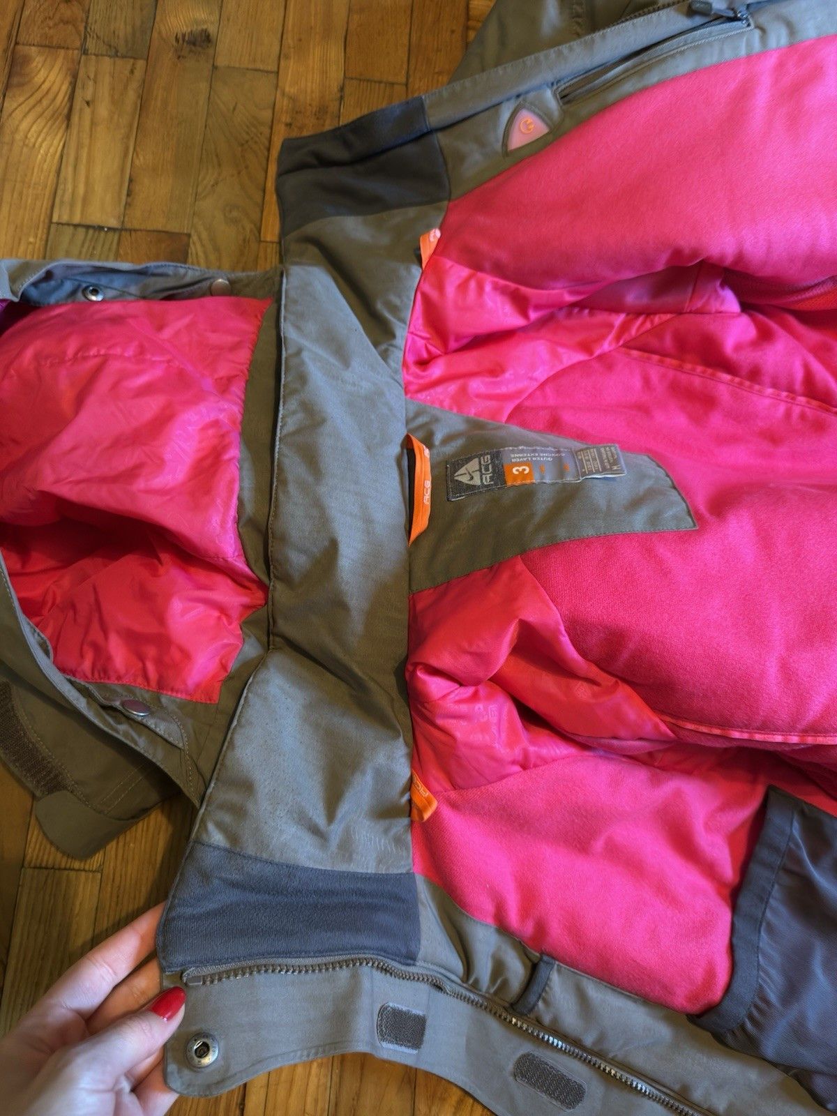 Nike ACG Vintage 2000s Nike ACG Womens Jacket Ski Snowboard Gore Tex Size M / US 6-8 / IT 42-44 - 17 Thumbnail