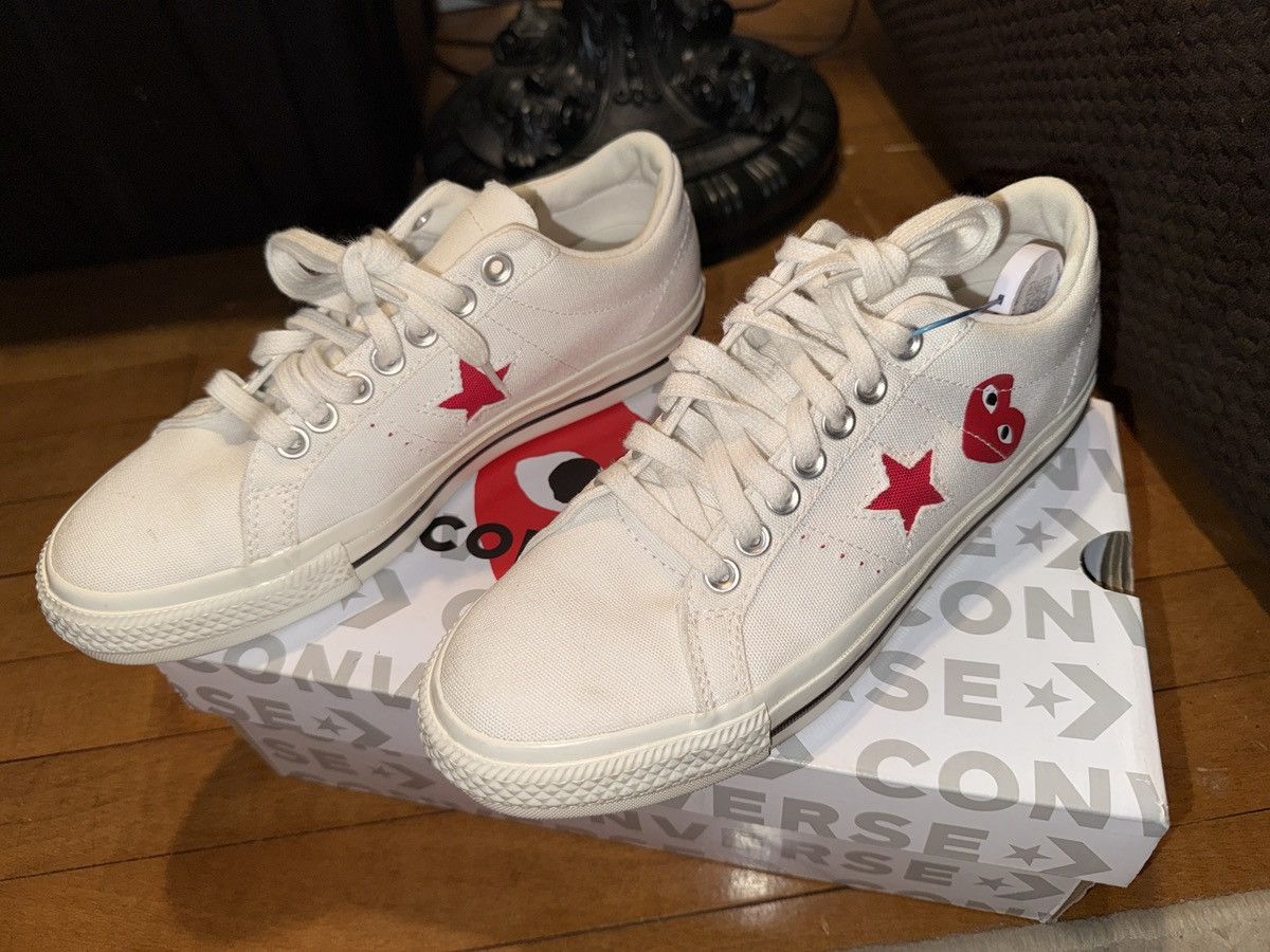 Comme des Garcons PLAY × Converse Converse x Comme des Garcons Play, one star “cloud dancer” Size US 8 / EU 41 - 1 Thumbnail