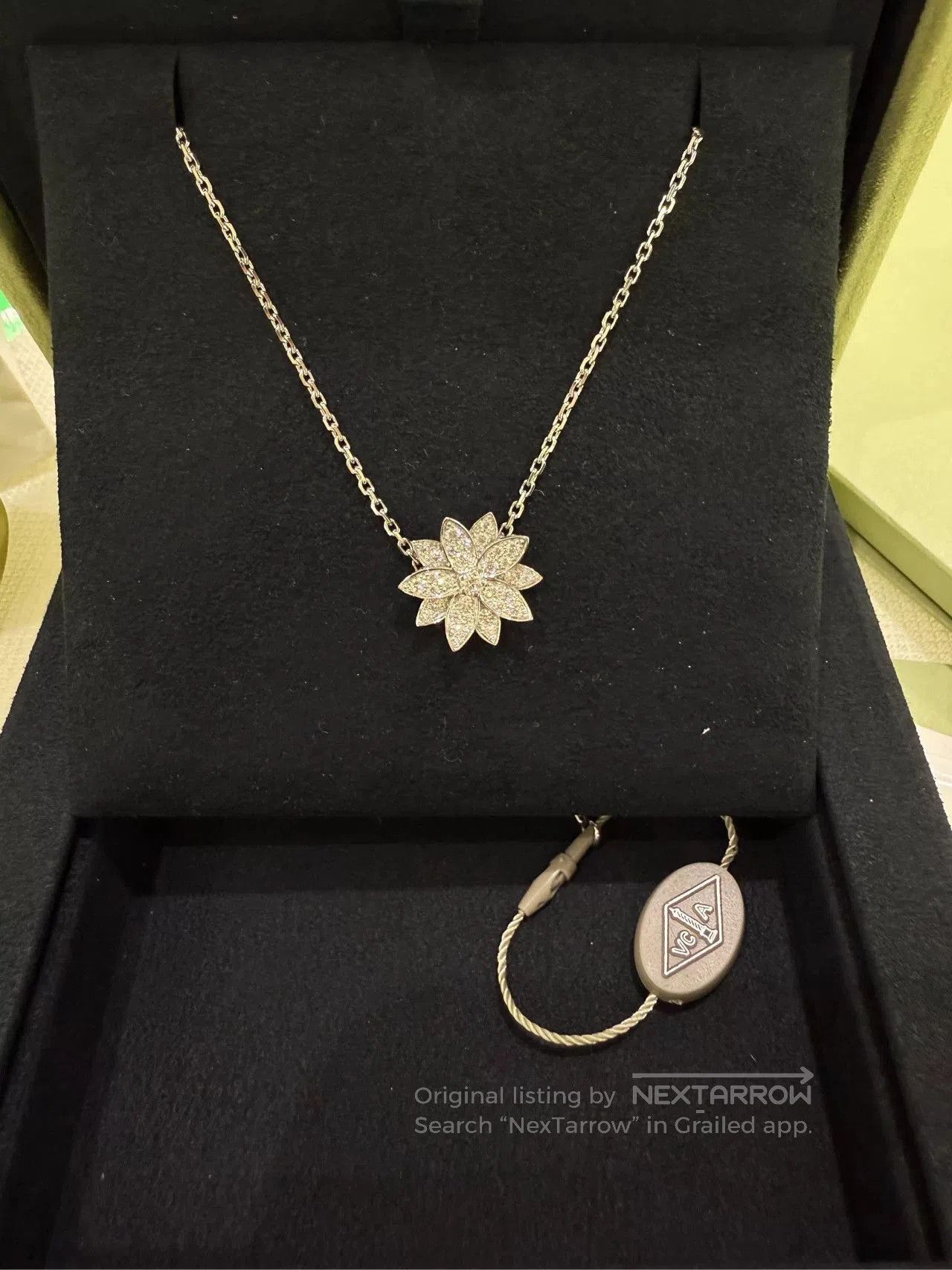 Van Cleef & Arpels Van Cleef & Arpels Lotus Diamond Necklace. Size ONE SIZE - 3 Thumbnail