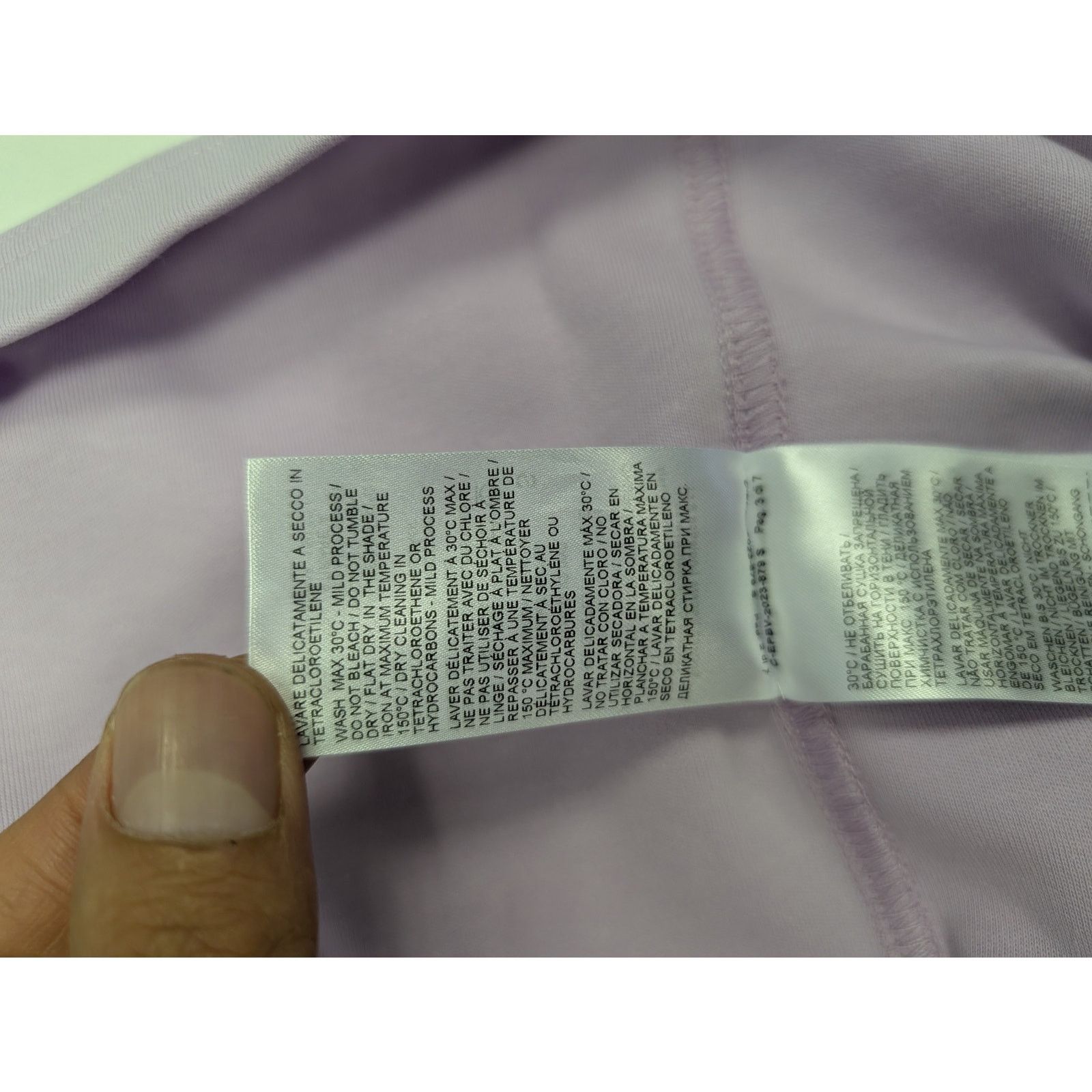 Bottega Veneta o1rshd1 Heavy Weight Fluid Jersey T-Shirt in Purple Size US S / EU 44-46 / 1 - 16 Thumbnail