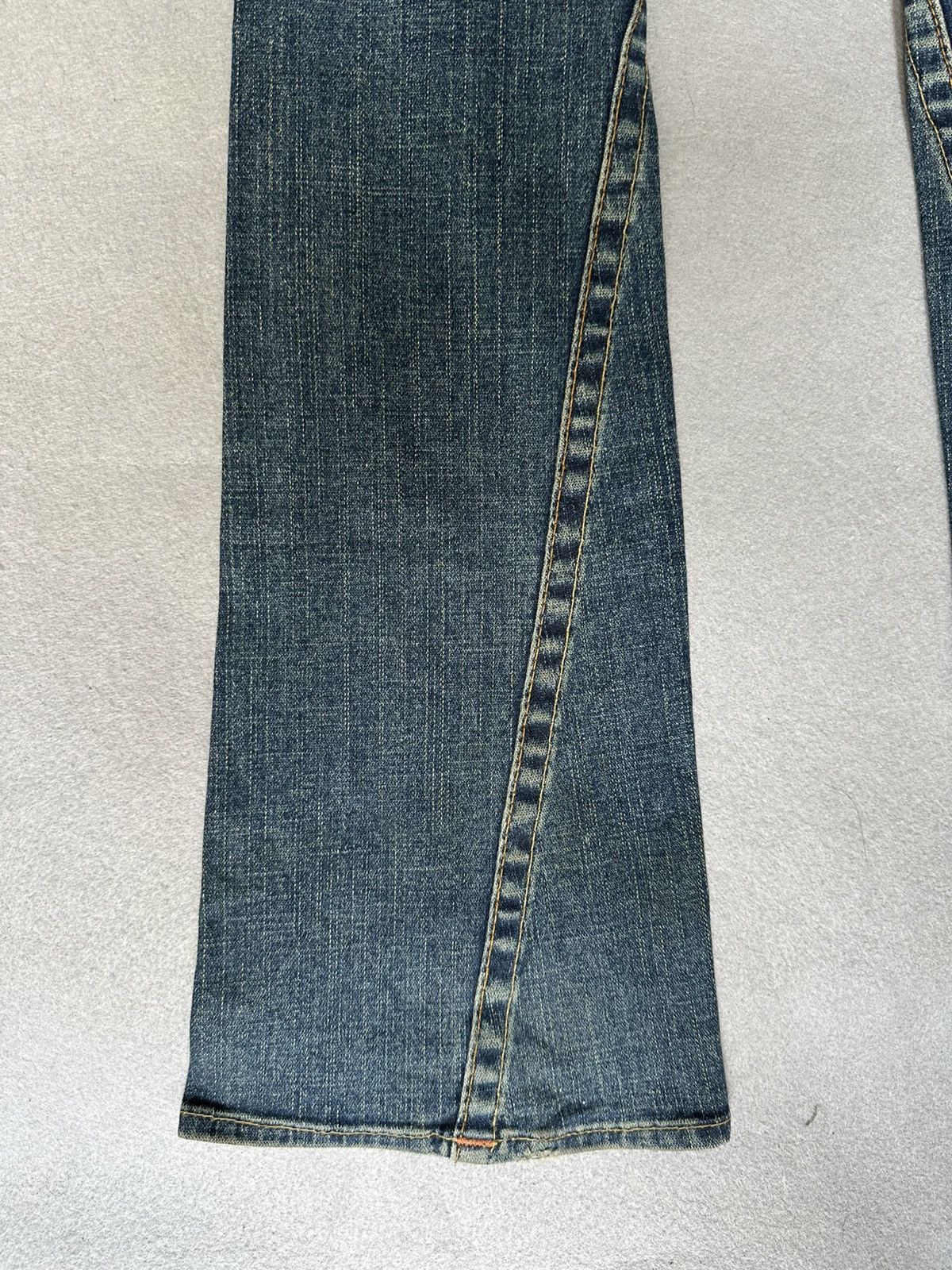 True Religion FLARE True Religion Low Rise Denim Size US 28 / EU 44 - 12 Thumbnail