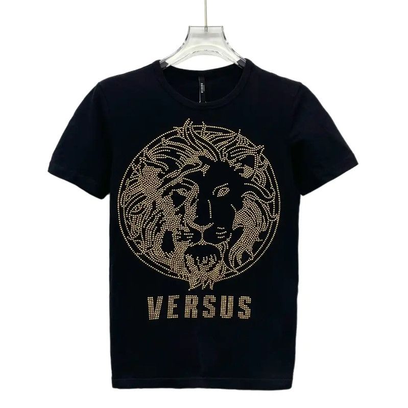 Versace Versace Black Cotton T-Shirt with Lion Design 0089 Size L / US 10 / IT 46 - 1 Thumbnail