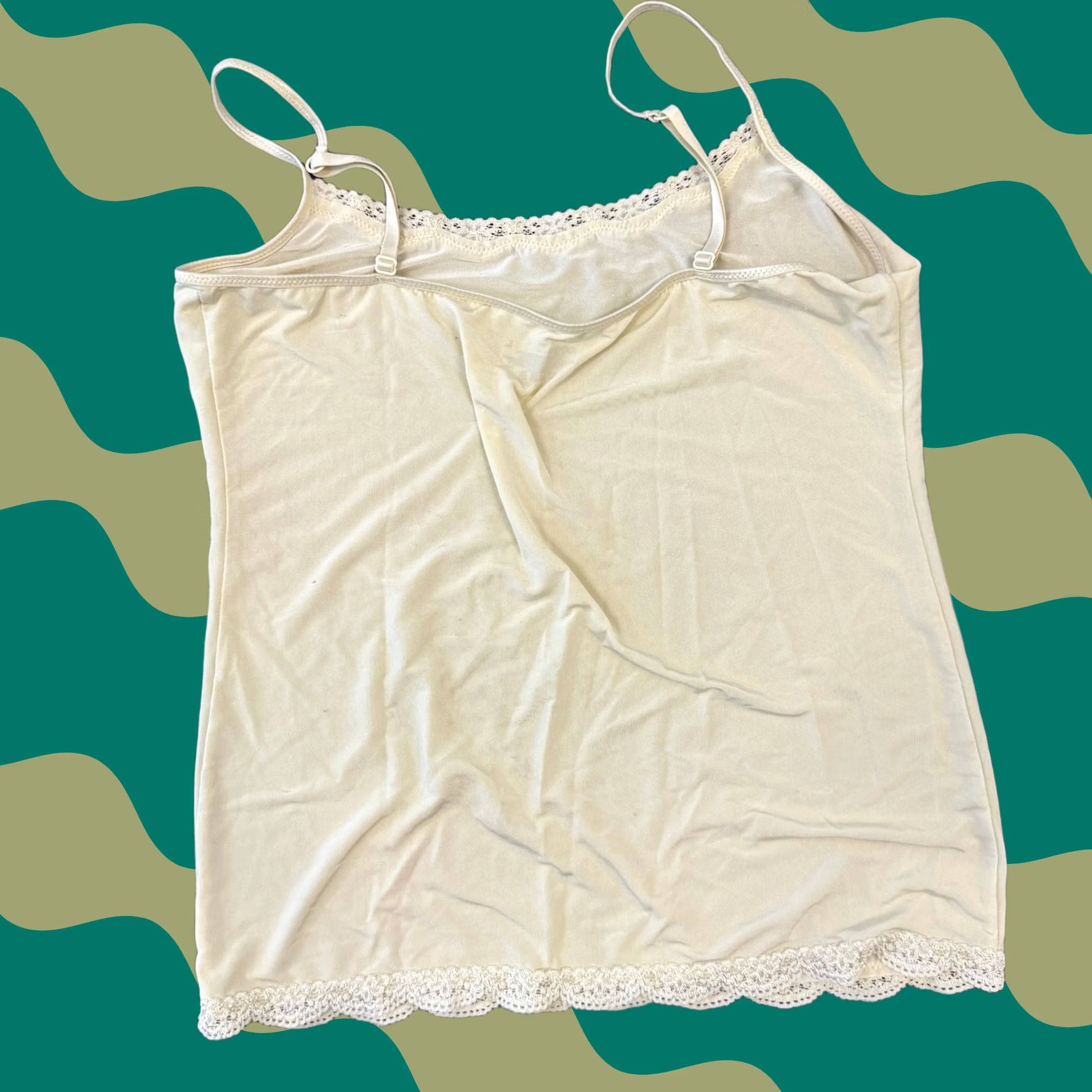 Jockey VINTAGE Jockey Camisole Tank Top Lace Trim Adjustable Strap Cream Satin L Shirt Women Sleeveless 20+ years Womens Size L / US 10 / IT 46 - 1 Thumbnail
