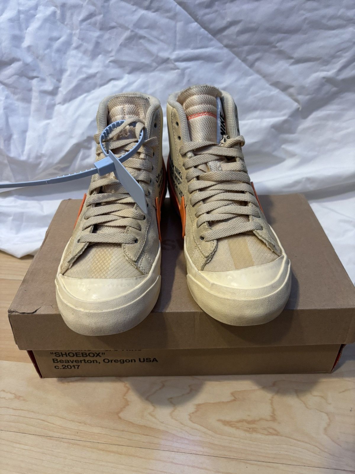 Nike × Off-White Off White Nike Blazer Hallows Eve Size 4 Gently used Size US 5 / EU 37 - 2 Thumbnail