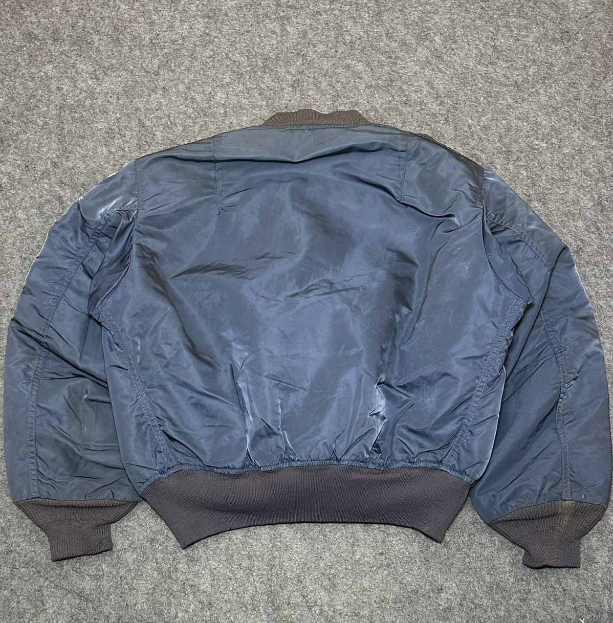 Alpha Industries Vintage Alpha Industries MA-1 bomber jacket, 1990s vintage. Size US M / EU 48-50 / 2 - 2 Thumbnail
