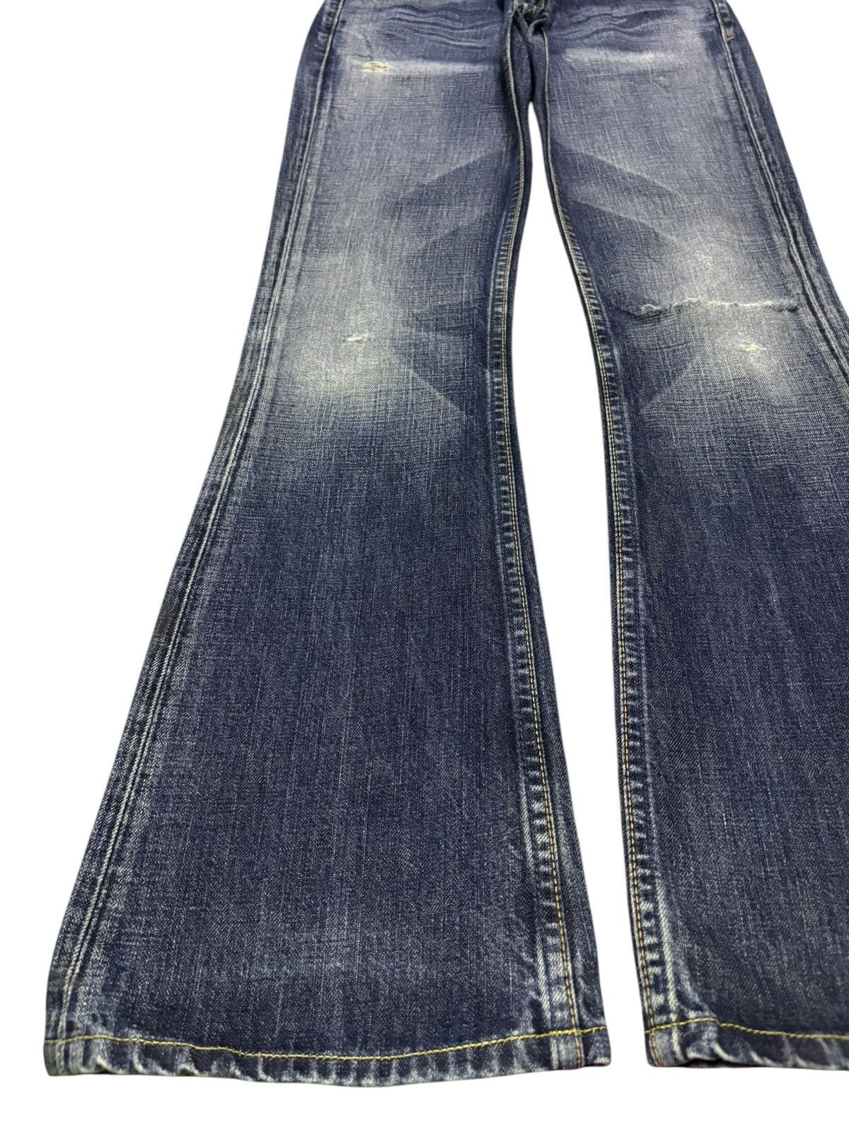 LVC × Levi's × Levi's Vintage Clothing Vintage Levis Reskoop Faded Wash Distressed Rip Flare Jeans Size 26" / US 2 / IT 38 - 6 Thumbnail