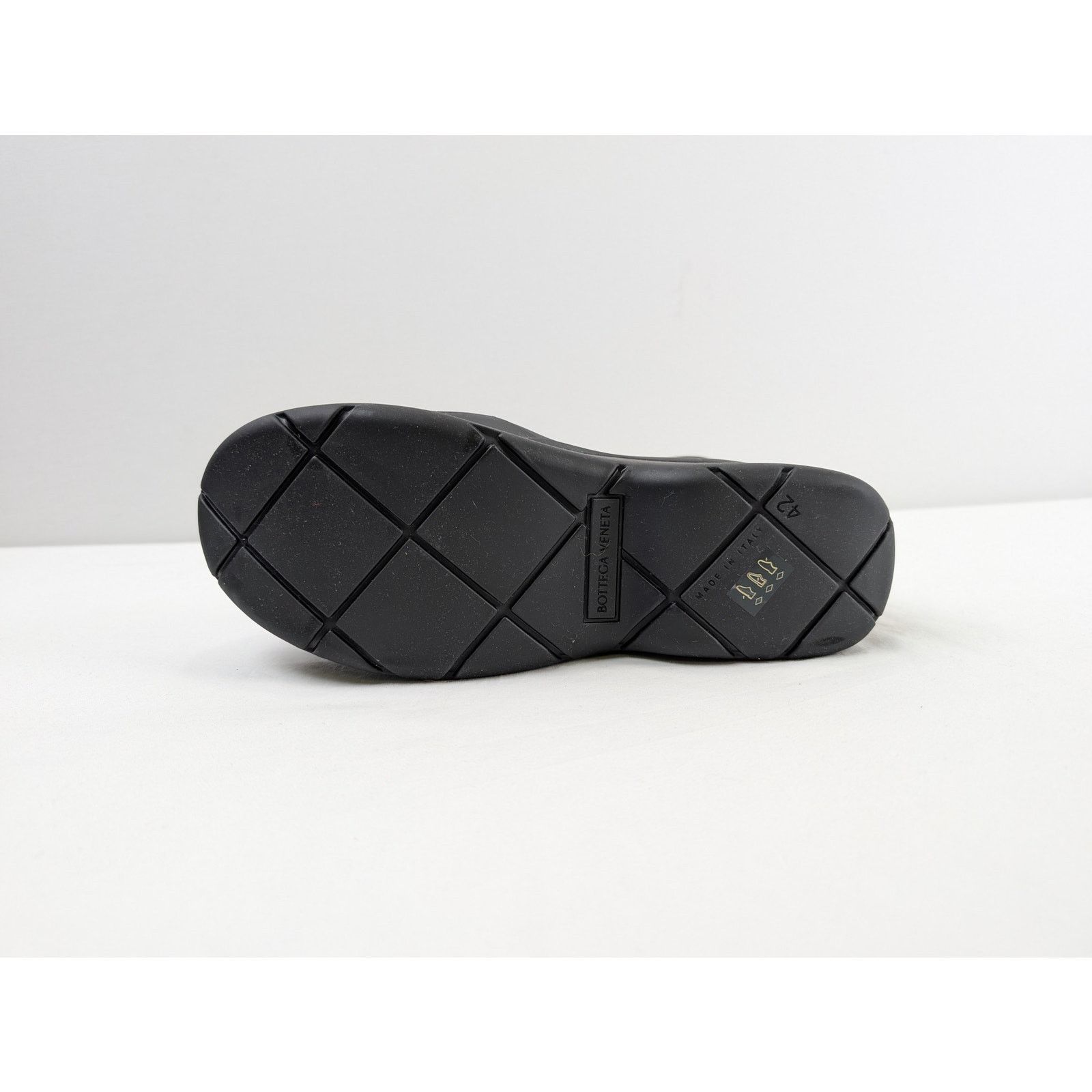 Bottega Veneta o1rshd1 Q:5 / Matt Rubber Puddle Ankle Boots in Black Size US 9 / EU 42 - 8 Thumbnail