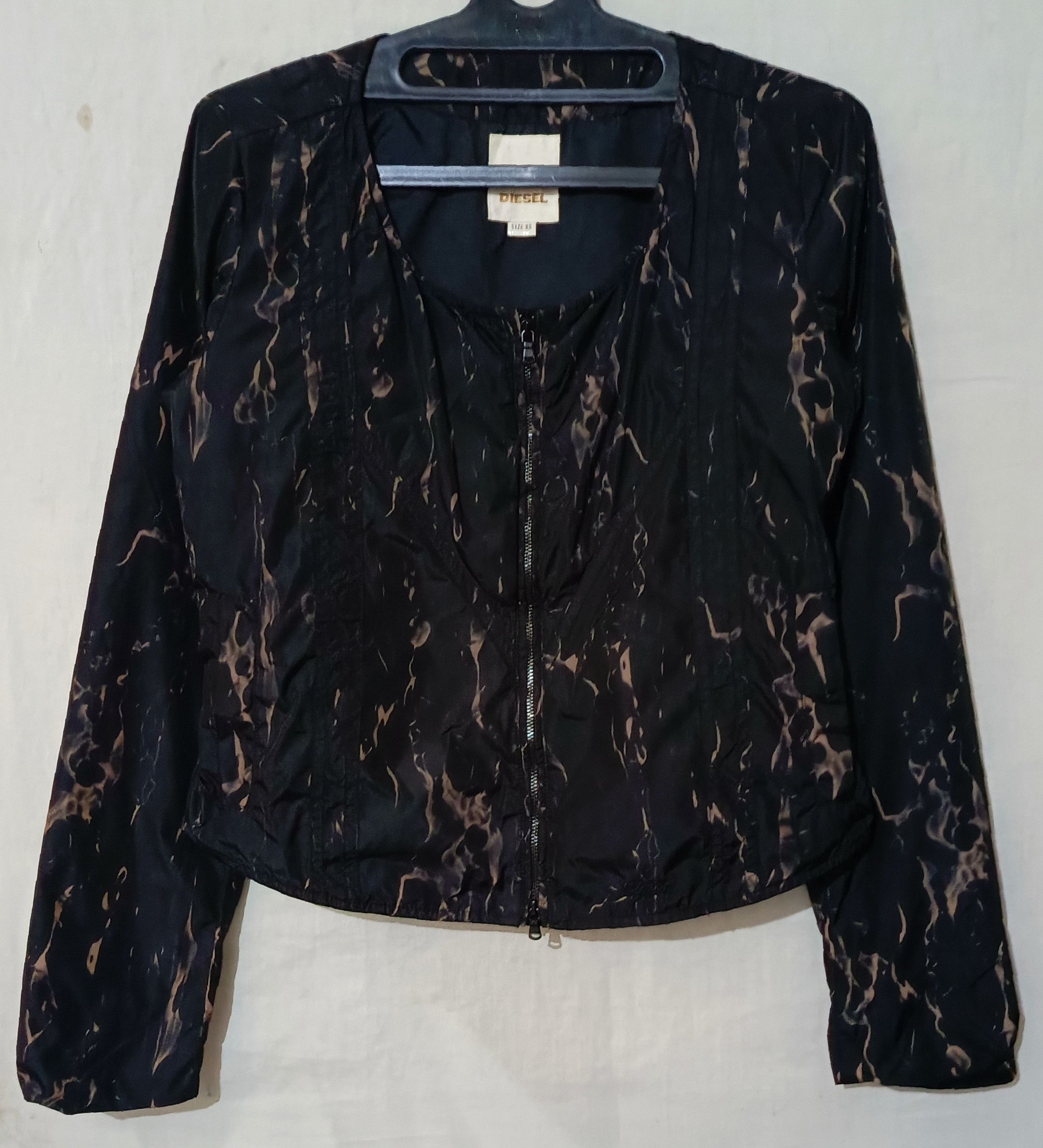 Diesel 00's Diesel Fur Fire Black Abstrak Cropped Nylon Jacket Size XS / US 0-2 / IT 36-38 - 1 Thumbnail