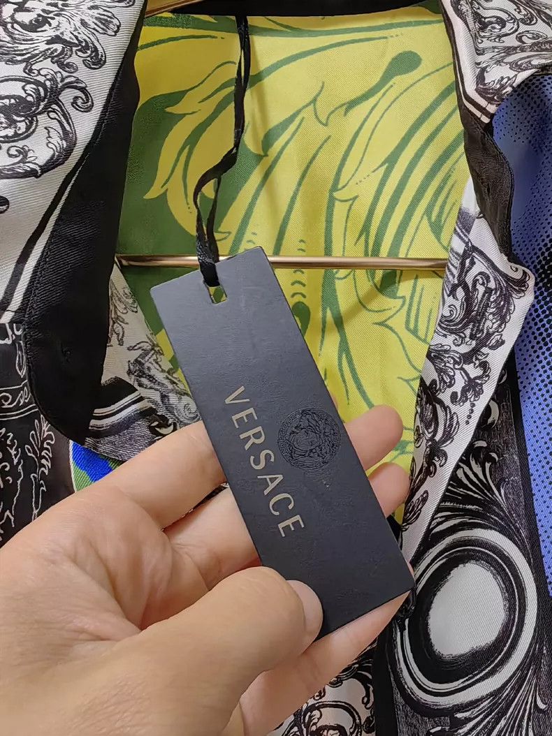 Versace Versace Genuine floral shirt Size US XL / EU 56 / 4 - 4 Thumbnail