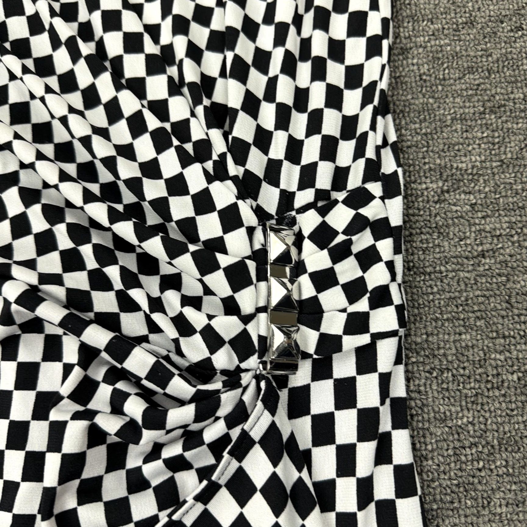 Vintage MICHAEL Michael Kors Dress Womens XS Black Check Sleeveless Sheath Ruched Buckle Size XS / US 0-2 / IT 36-38 - 3 Thumbnail