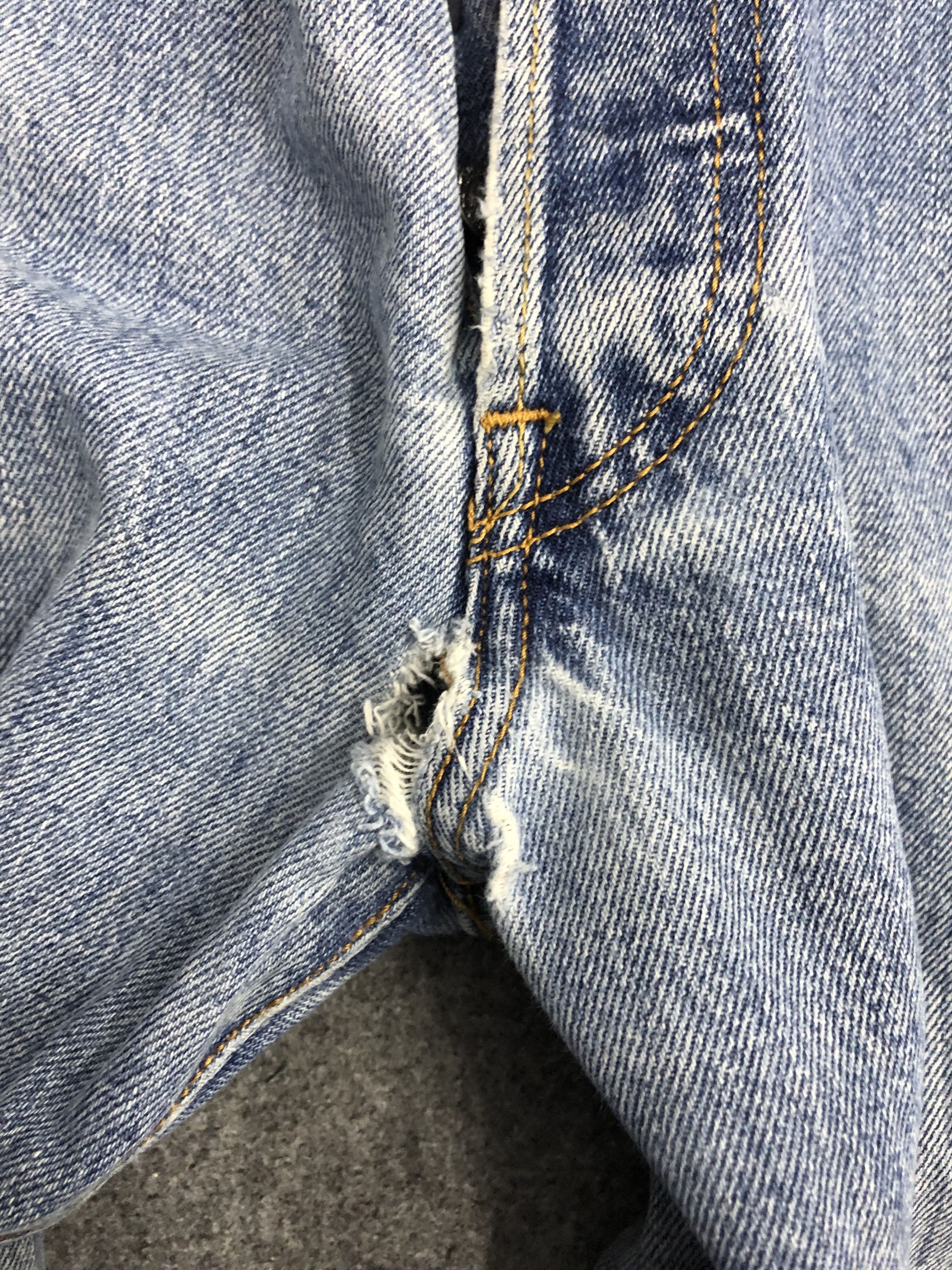 Levi's × Vintage Vintage 90s Levis 501 Light Wash Jeans DP0978 Size US 36 / EU 52 - 10 Thumbnail